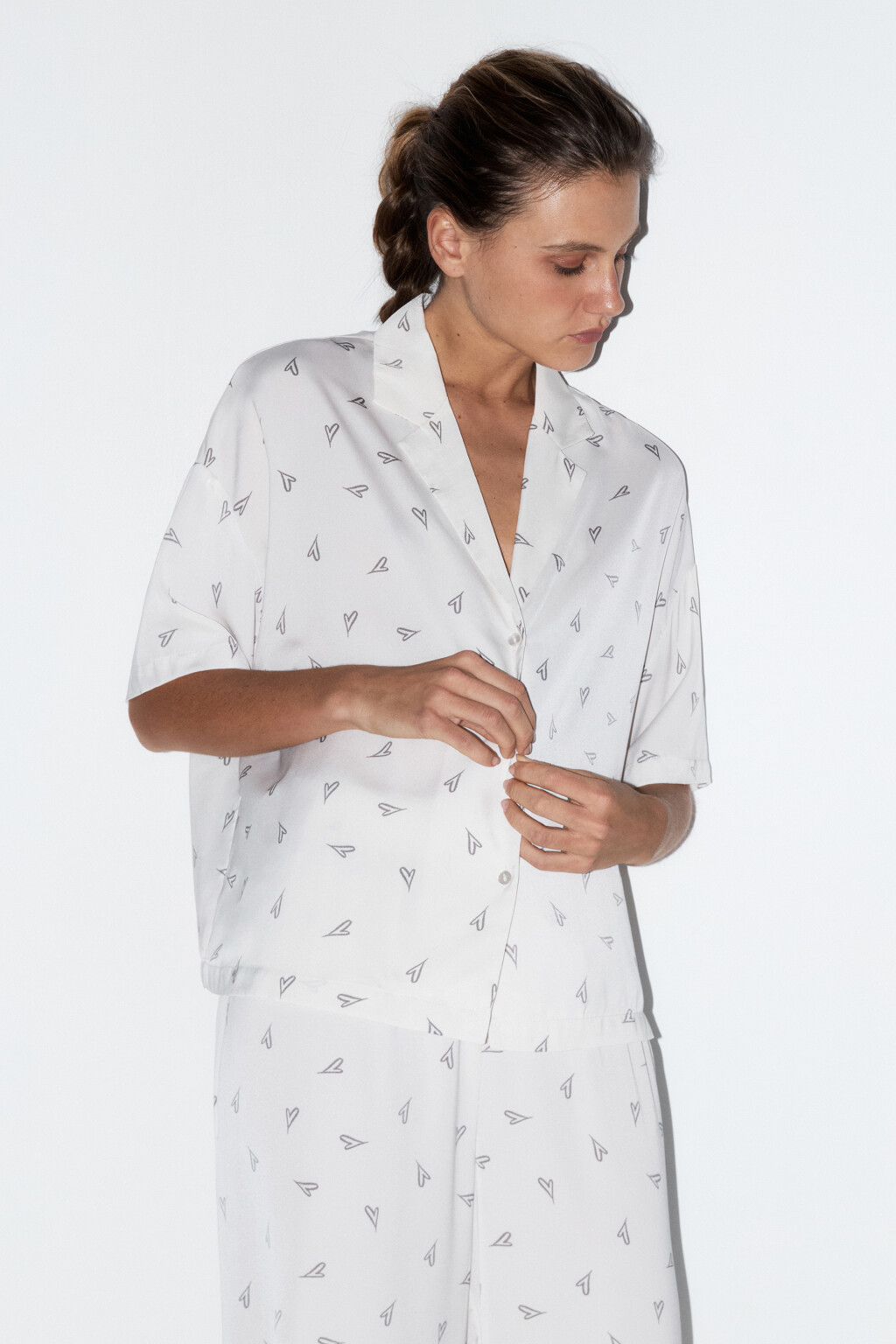 Блузка домашняя атласная с принтом - цвет бежевый - 2