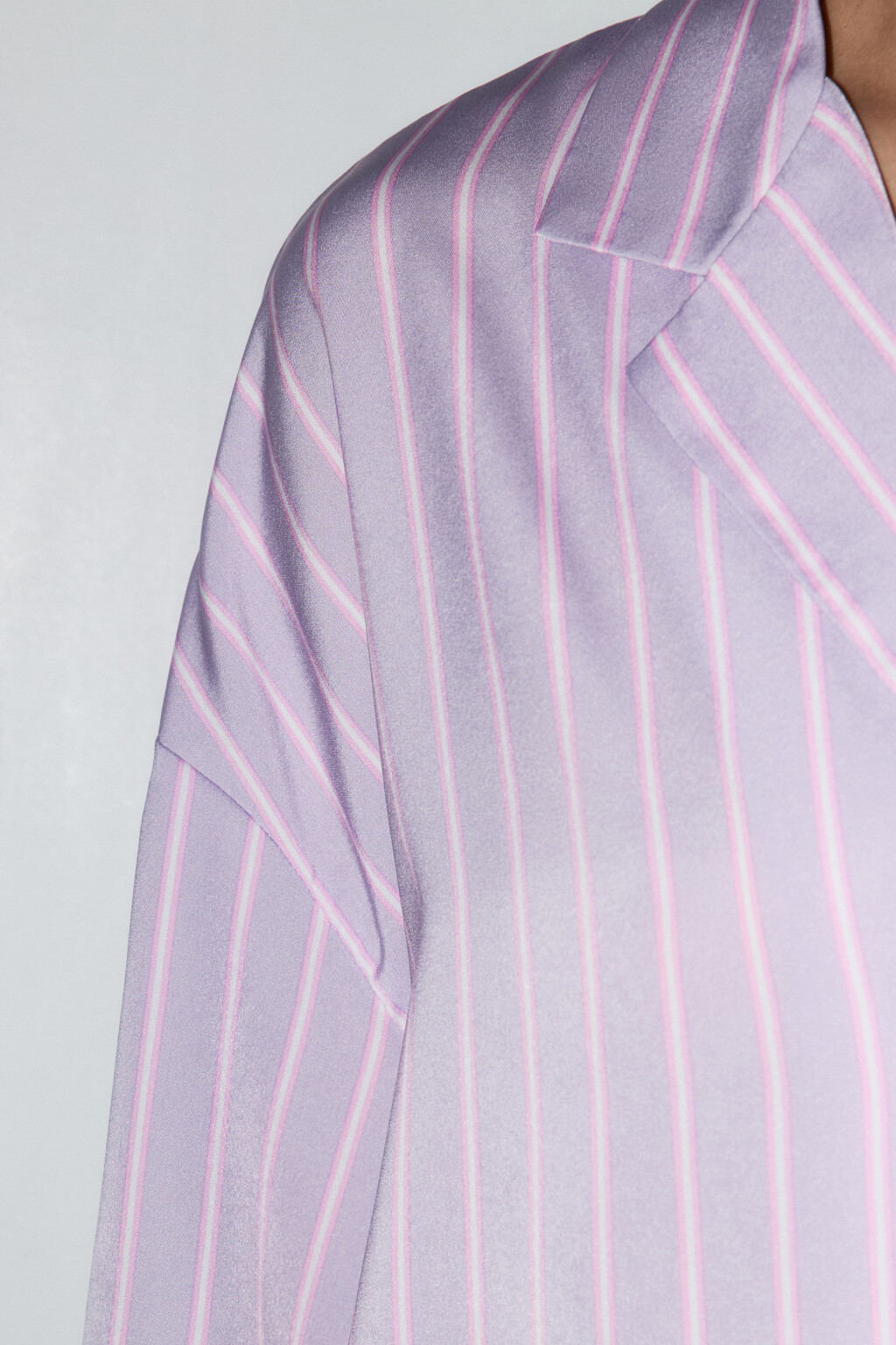 Блузка домашняя атласная с принтом - цвет сиреневый - 7