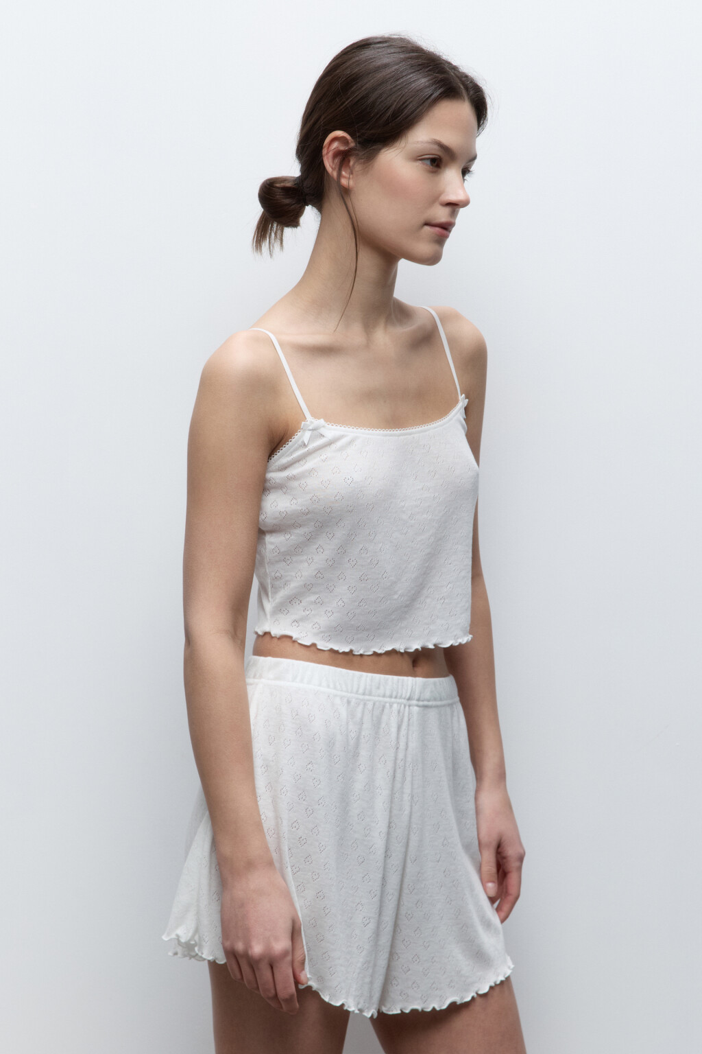 Майка-топ домашняя в рубчик на бретельках - цвет белый - 3