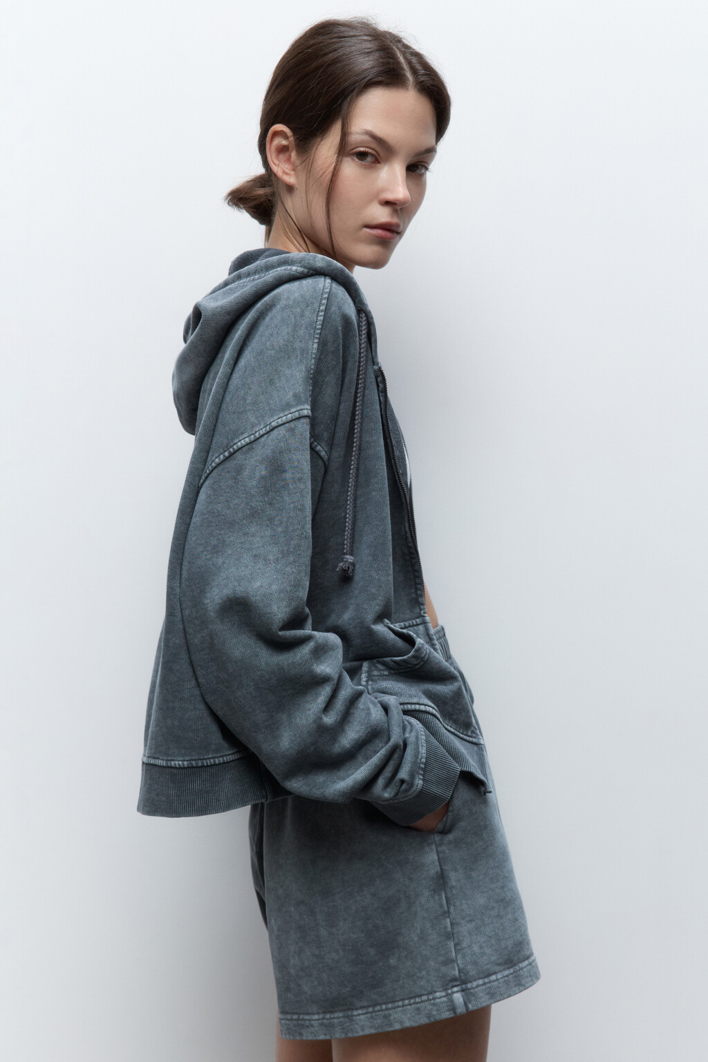 Толстовка домашняя на молнии с капюшоном - цвет серый - 2