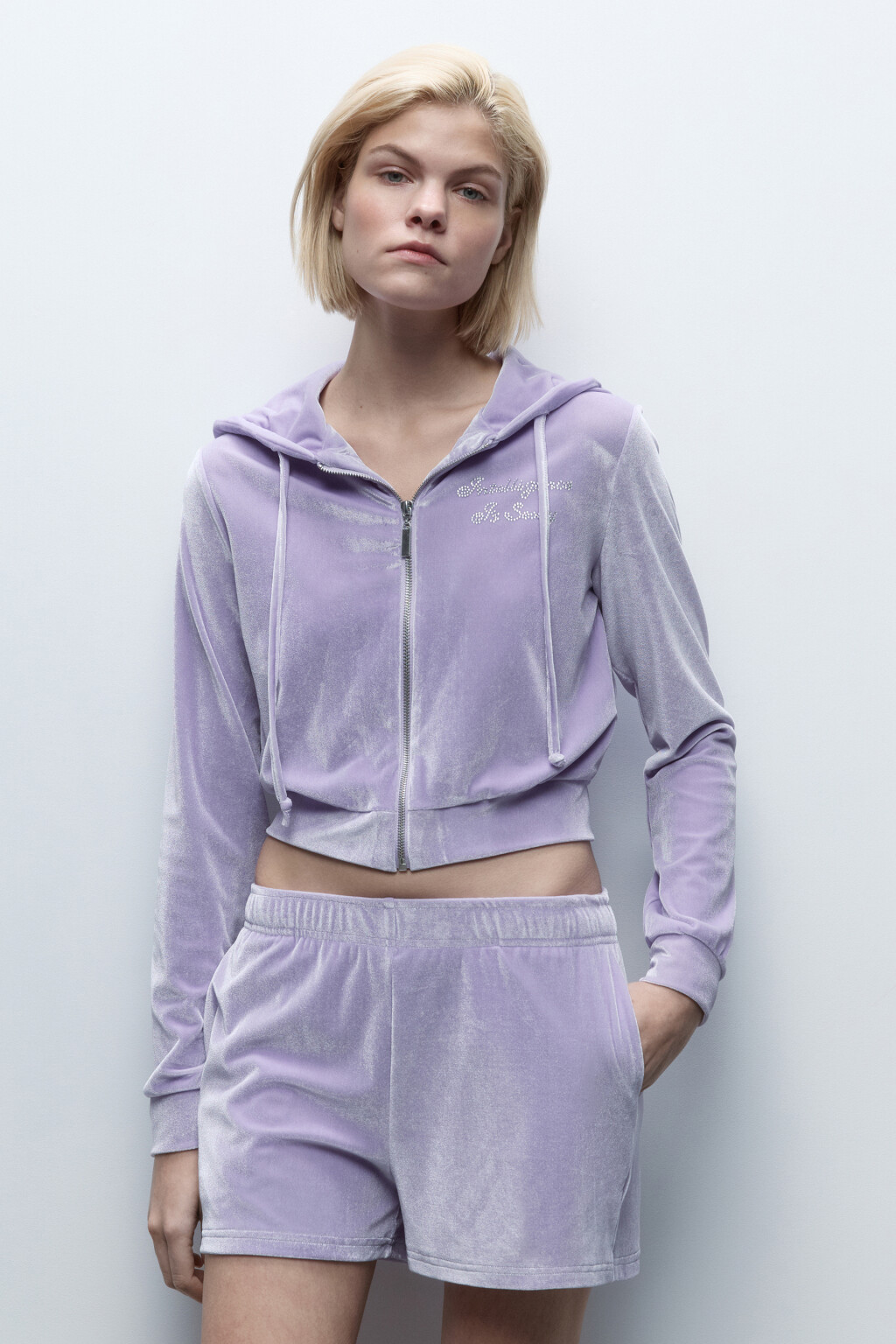 Толстовка домашняя велюровая со стразами - цвет сиреневый - 2