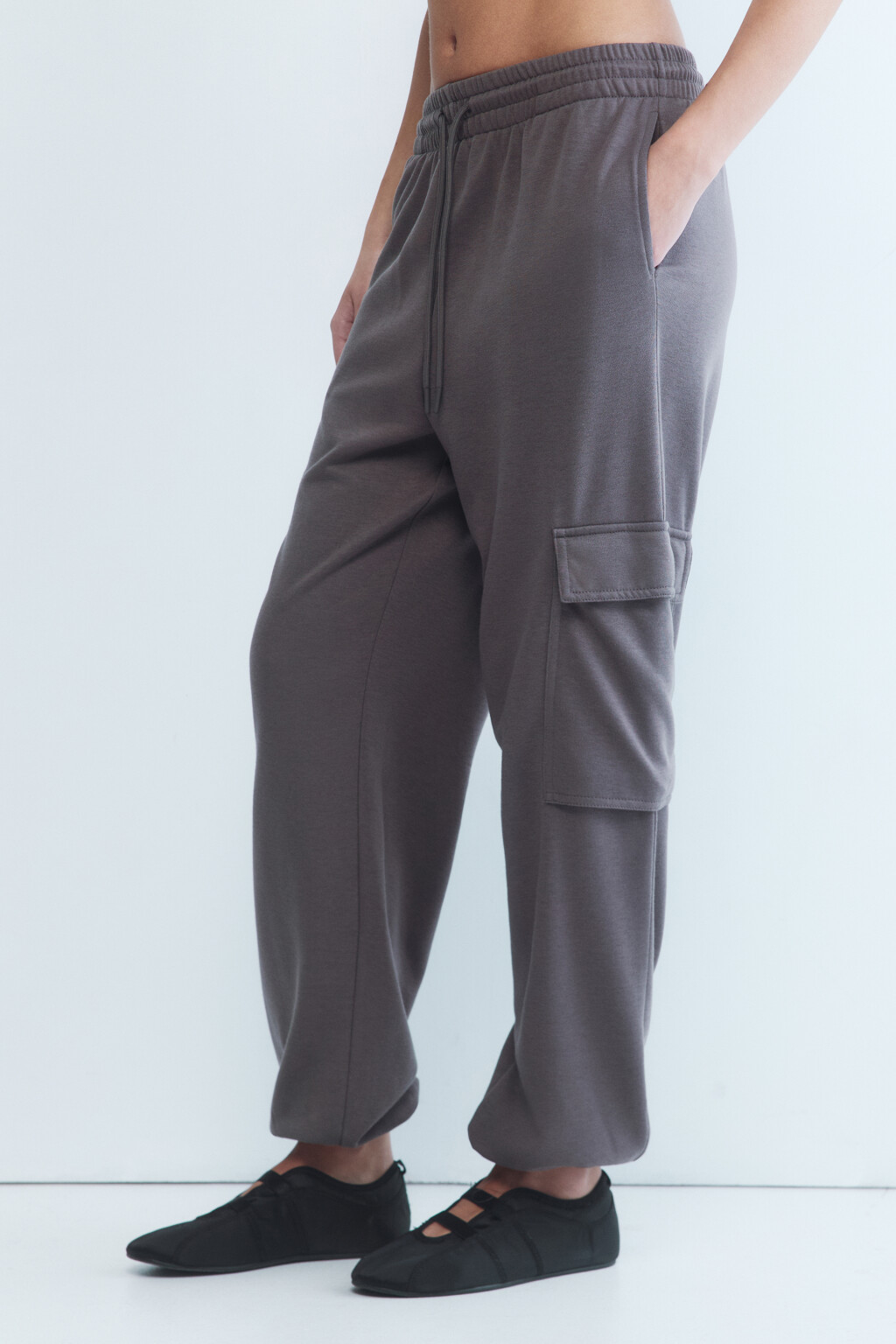 Брюки-джоггеры из футера с высокой посадкой - цвет бежевый - 3