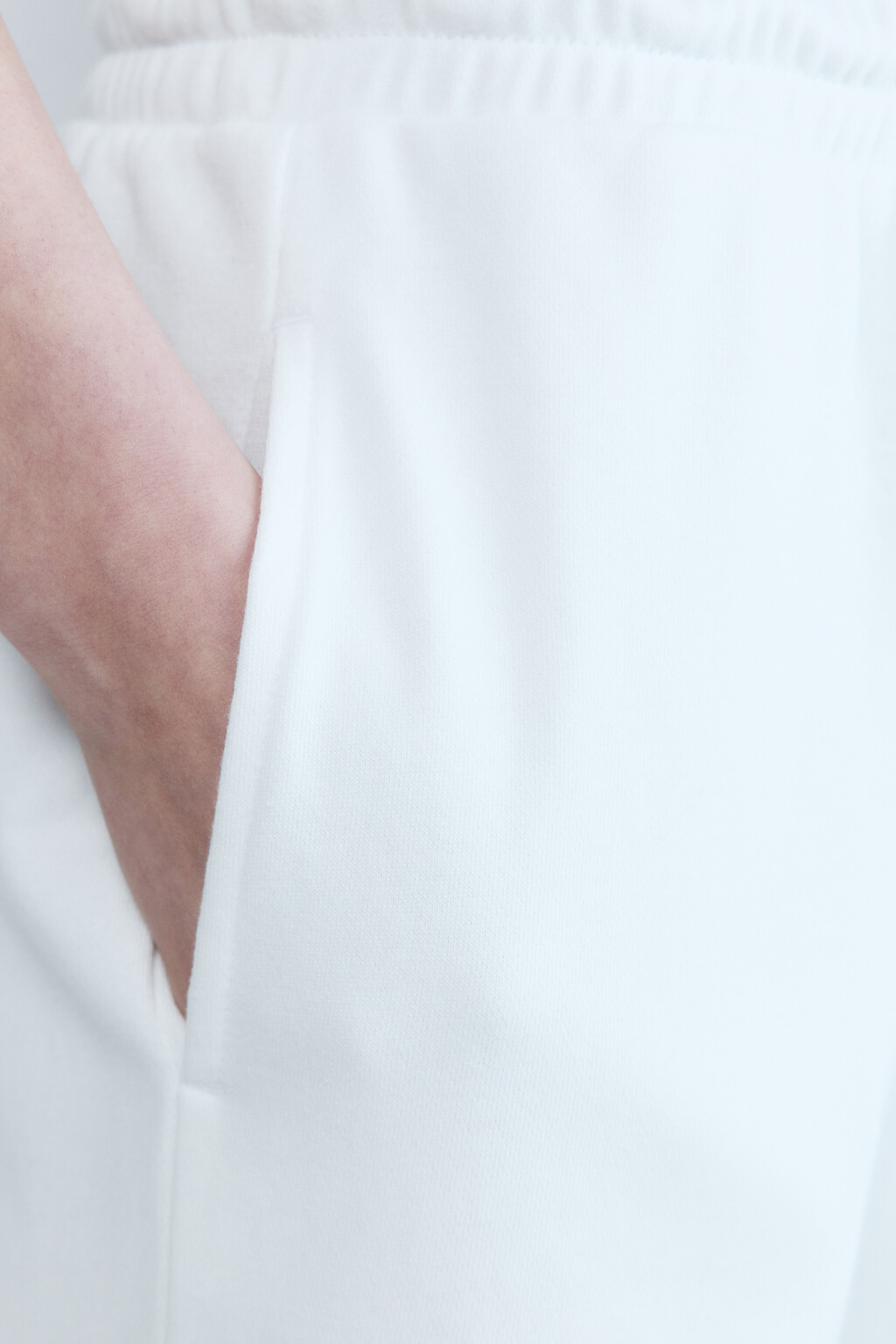 Шорты-бриджи трикотажные с принтом - цвет молочный - 7