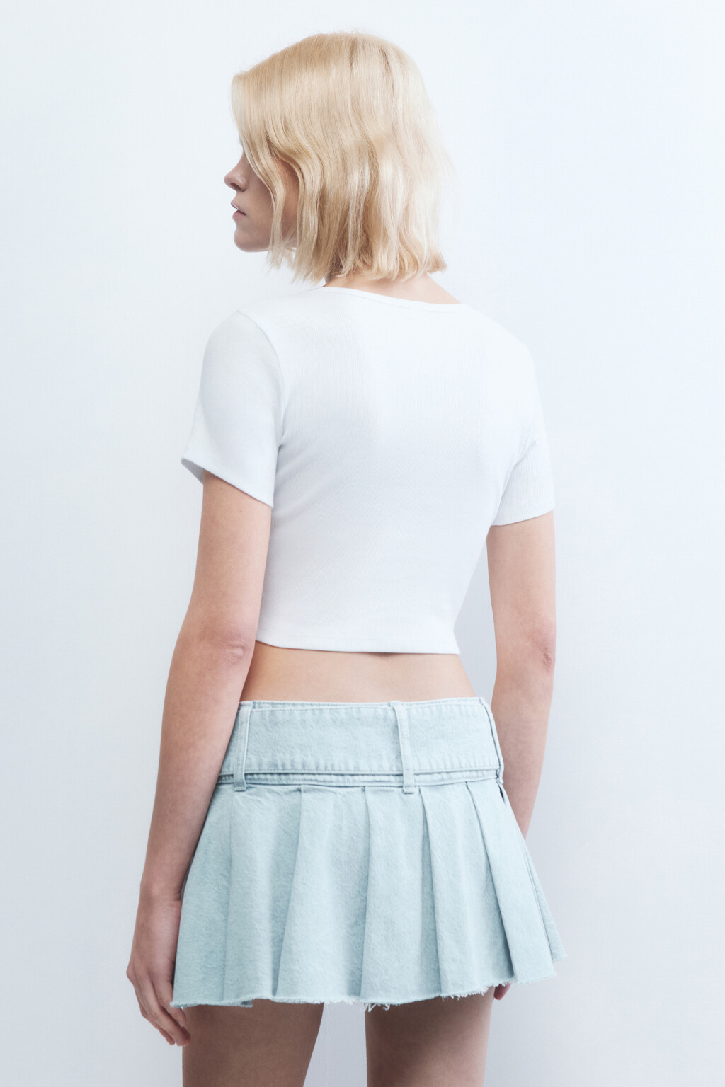 Футболка-топ облегающая в рубчик - цвет белый - 4