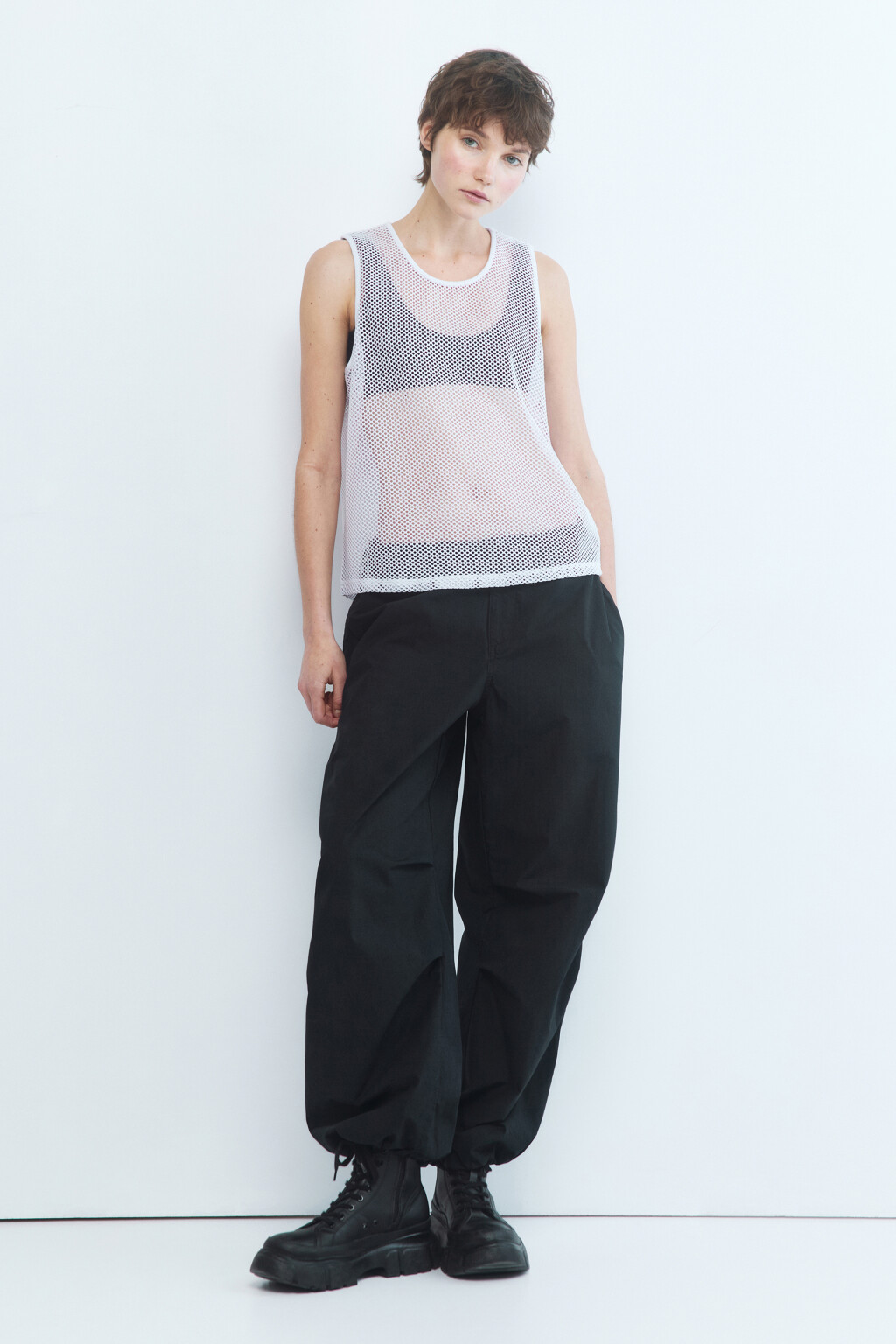 Майка свободная из сетки - цвет белый - 5