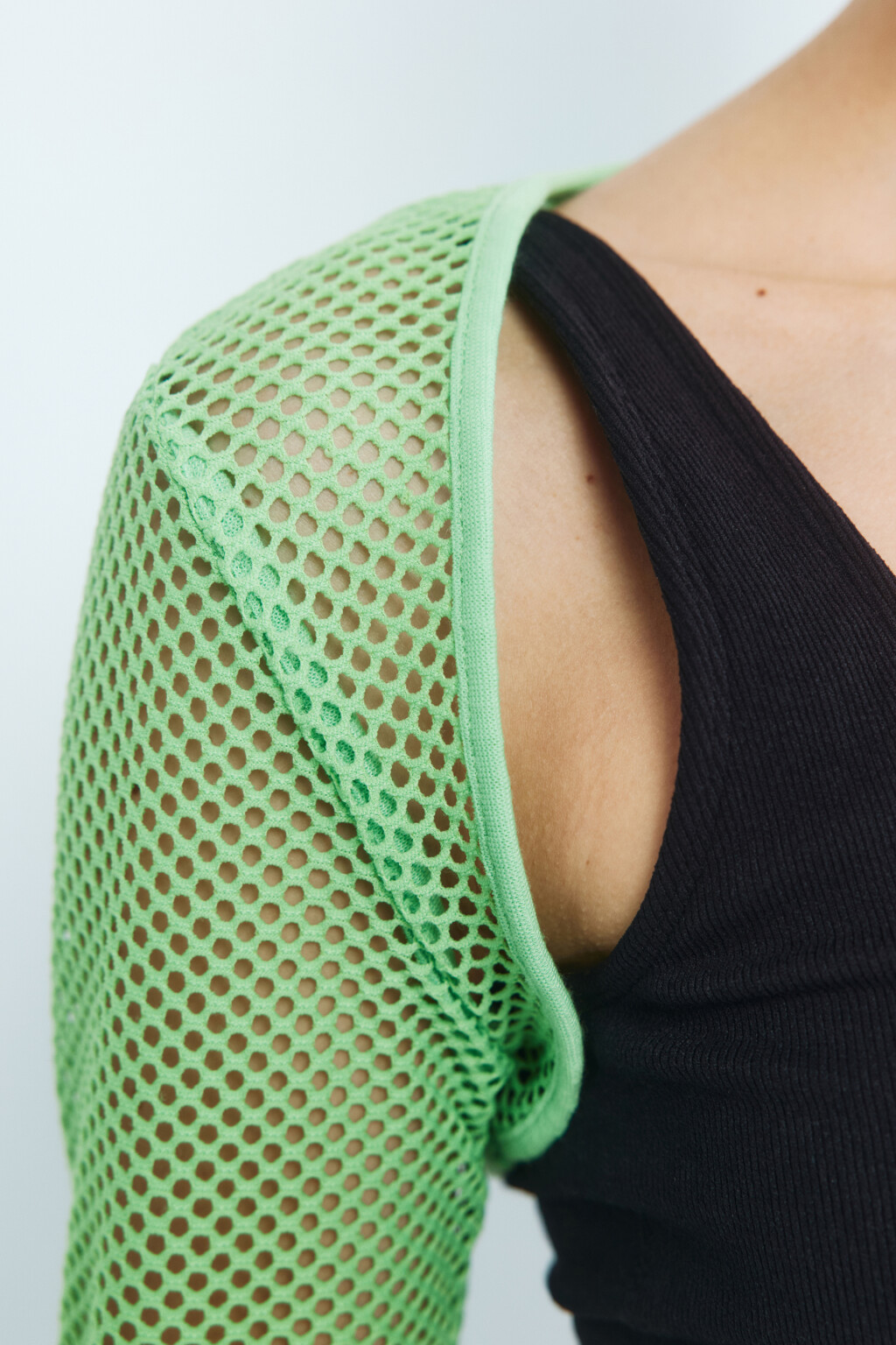 Болеро короткое из сетки - цвет зеленый - 6