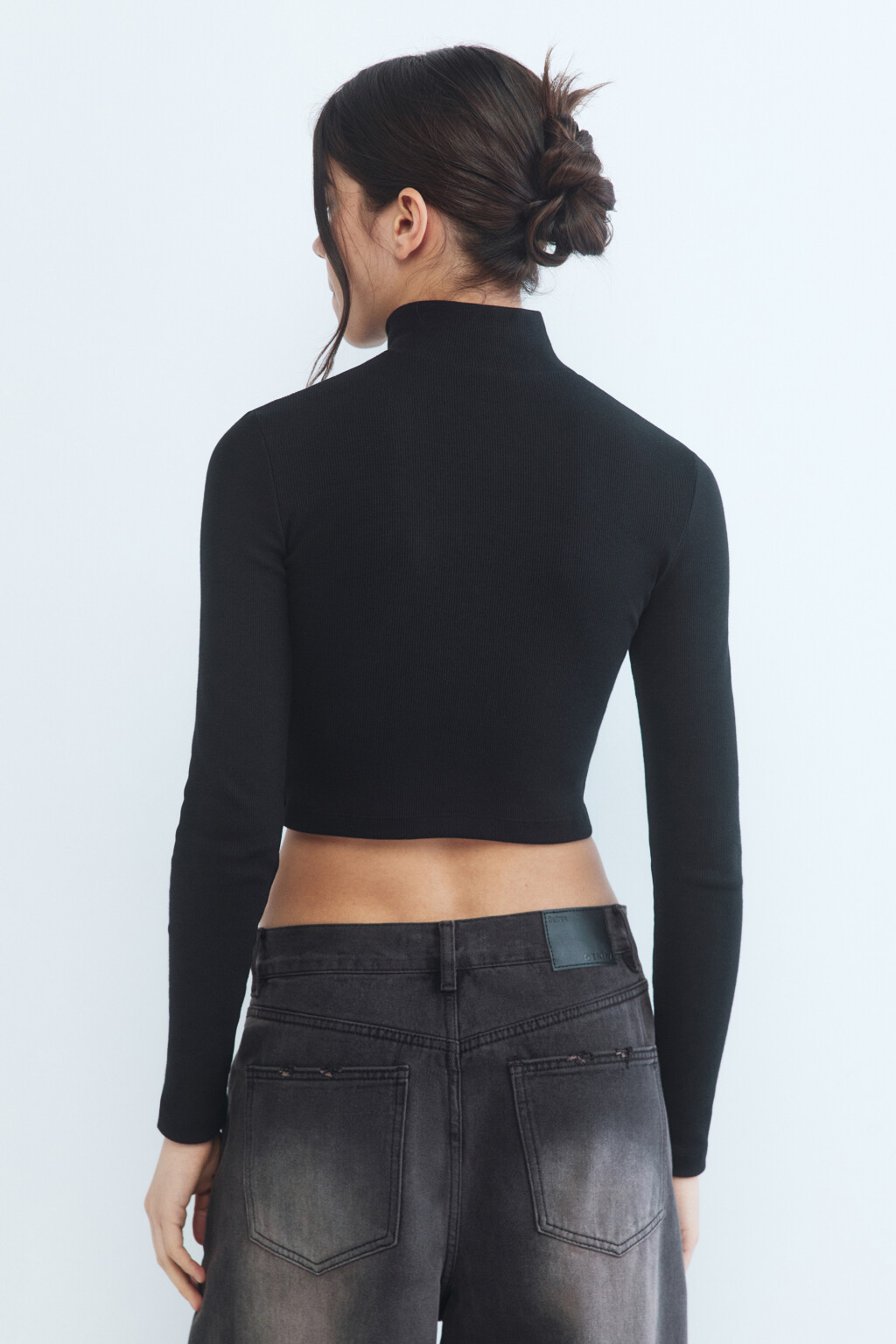 Лонгслив облегающий с воротником-стойкой - цвет черный - 5