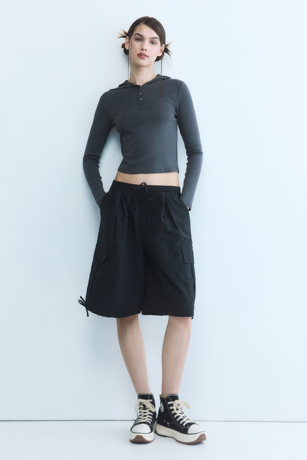 Лонгслив облегающий с капюшоном - цвет серый - 6