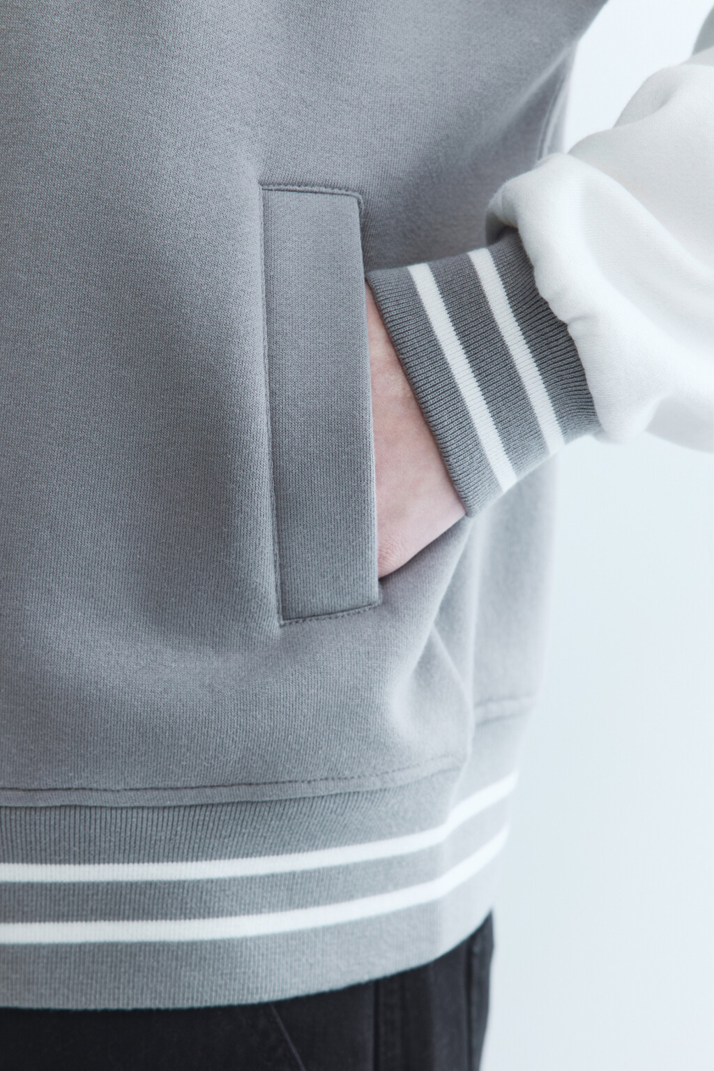 Толстовка-бомбер oversize с патчами - цвет серый - 7