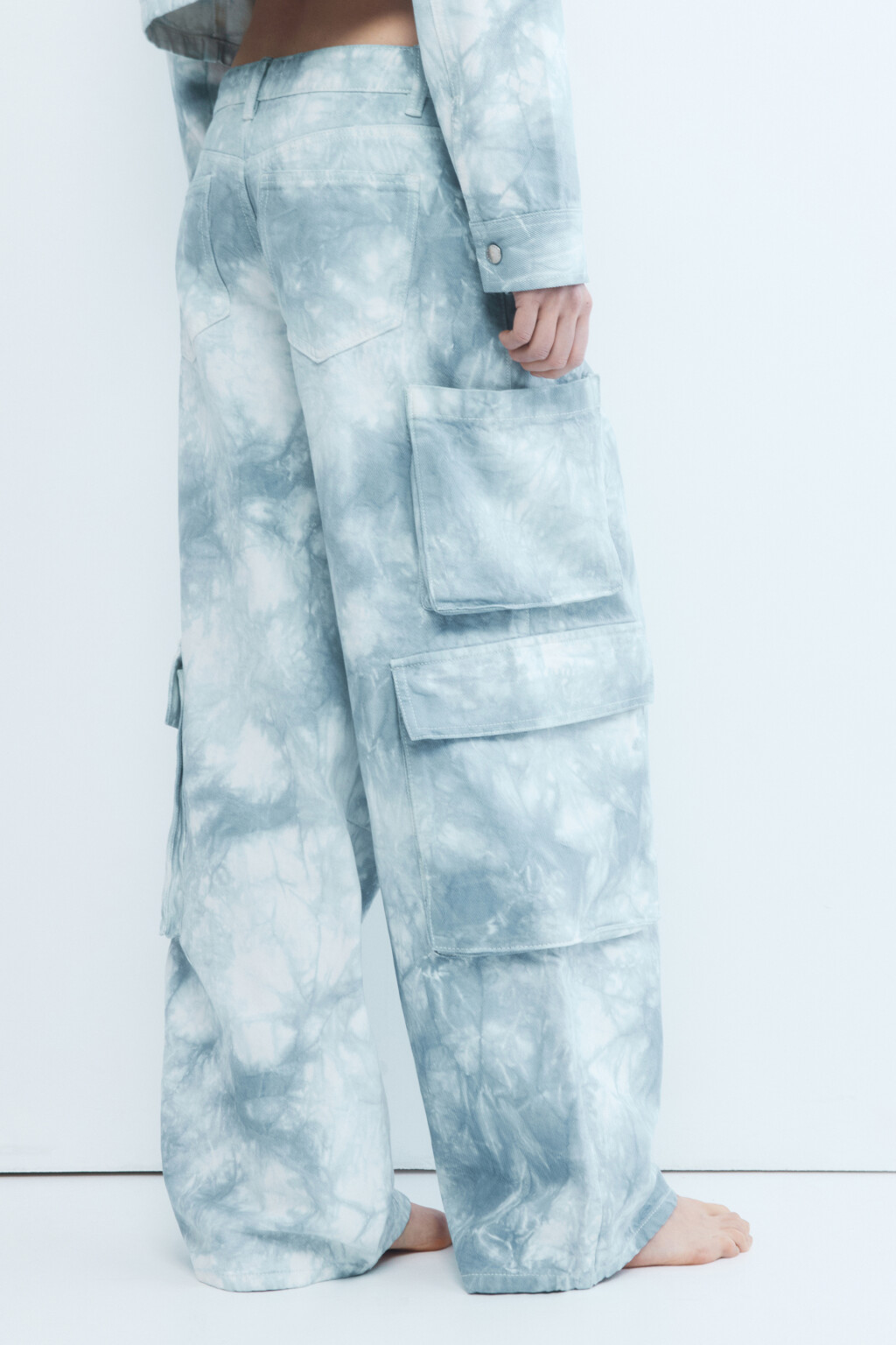 Джинсы-карго с низкой посадкой - цвет голубой - 4