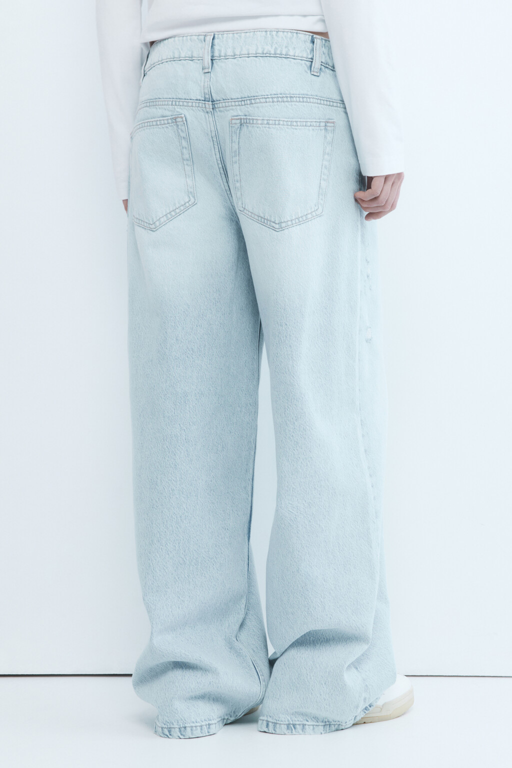 Джинсы wide широкие с потертостями - цвет голубой - 4