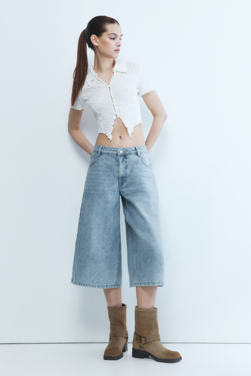 Шорты-бермуды джинсовые с низкой посадкой - цвет голубой - 6