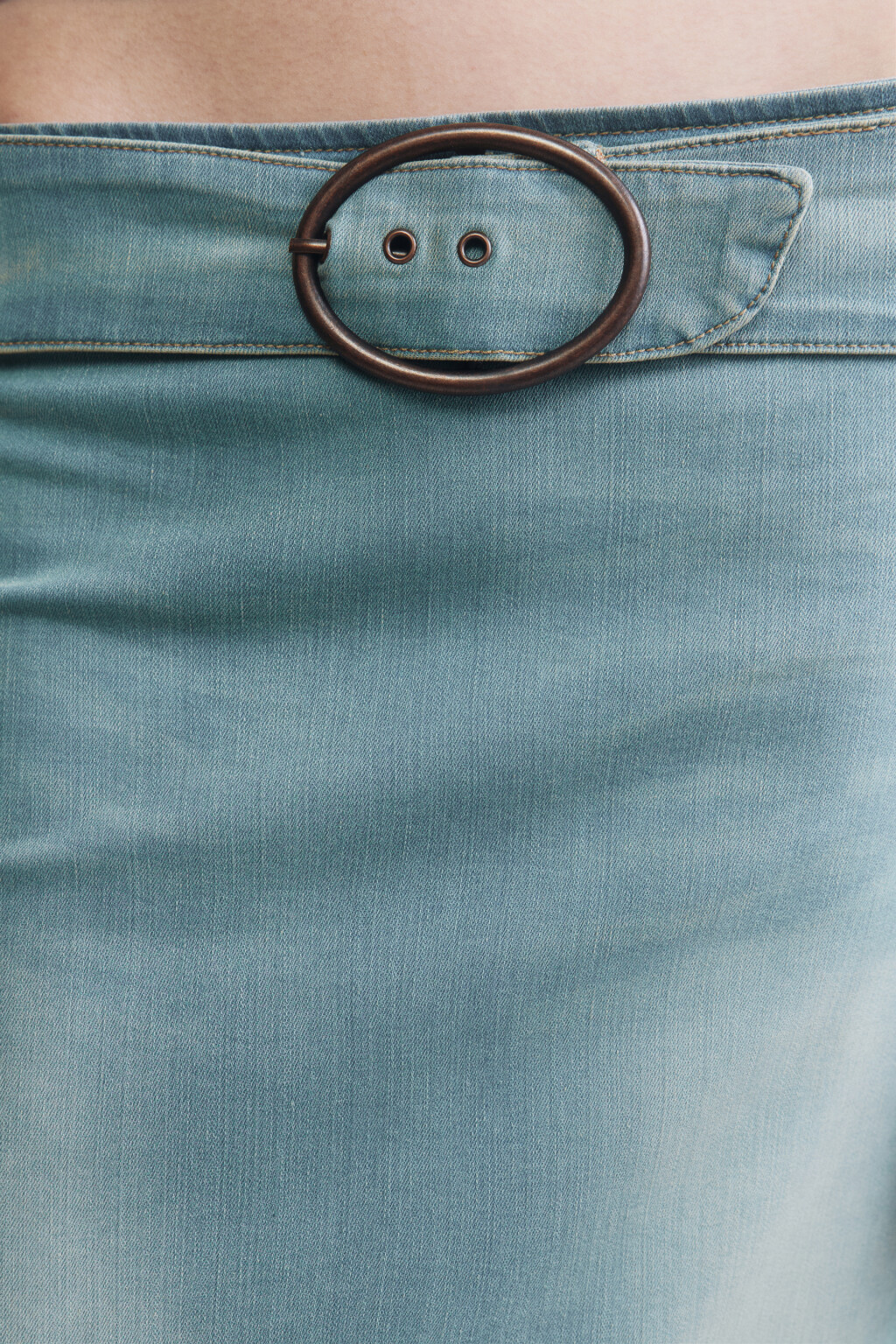 Юбка миди джинсовая прямая с ремнем - цвет синий - 5