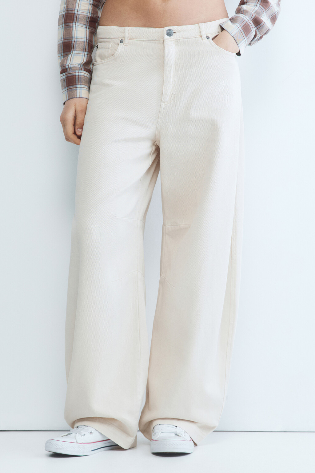 Брюки baggy fit широкие из твила - цвет бежевый - 2