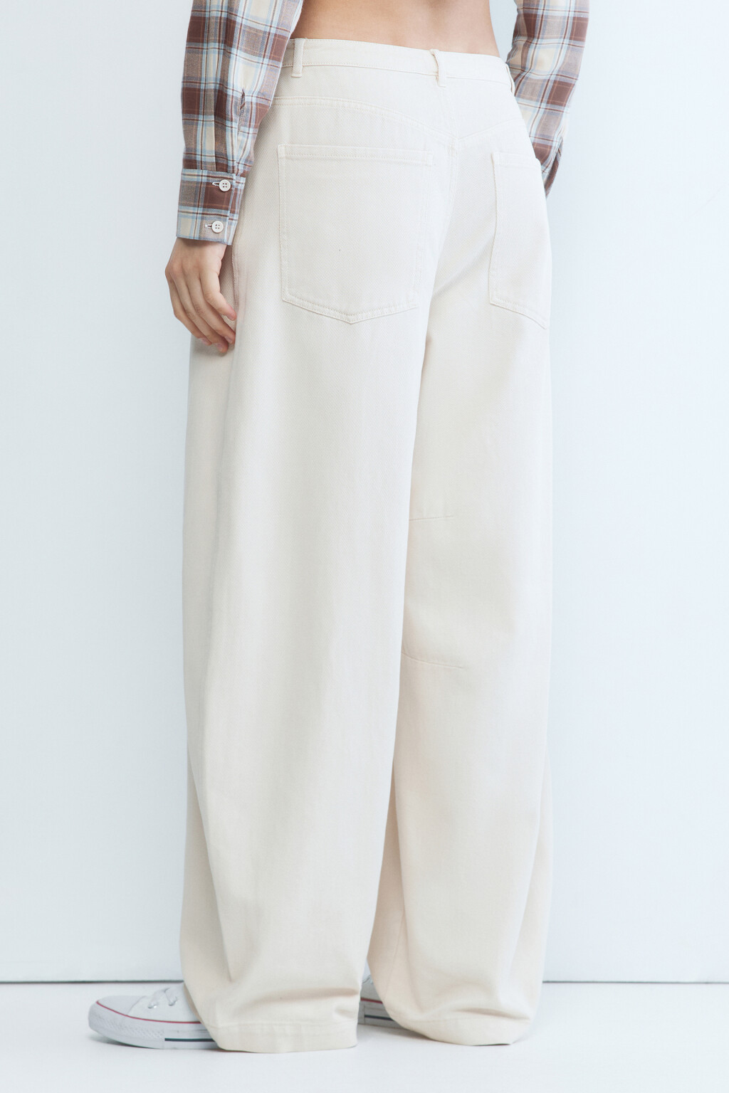 Брюки baggy fit широкие из твила - цвет бежевый - 4