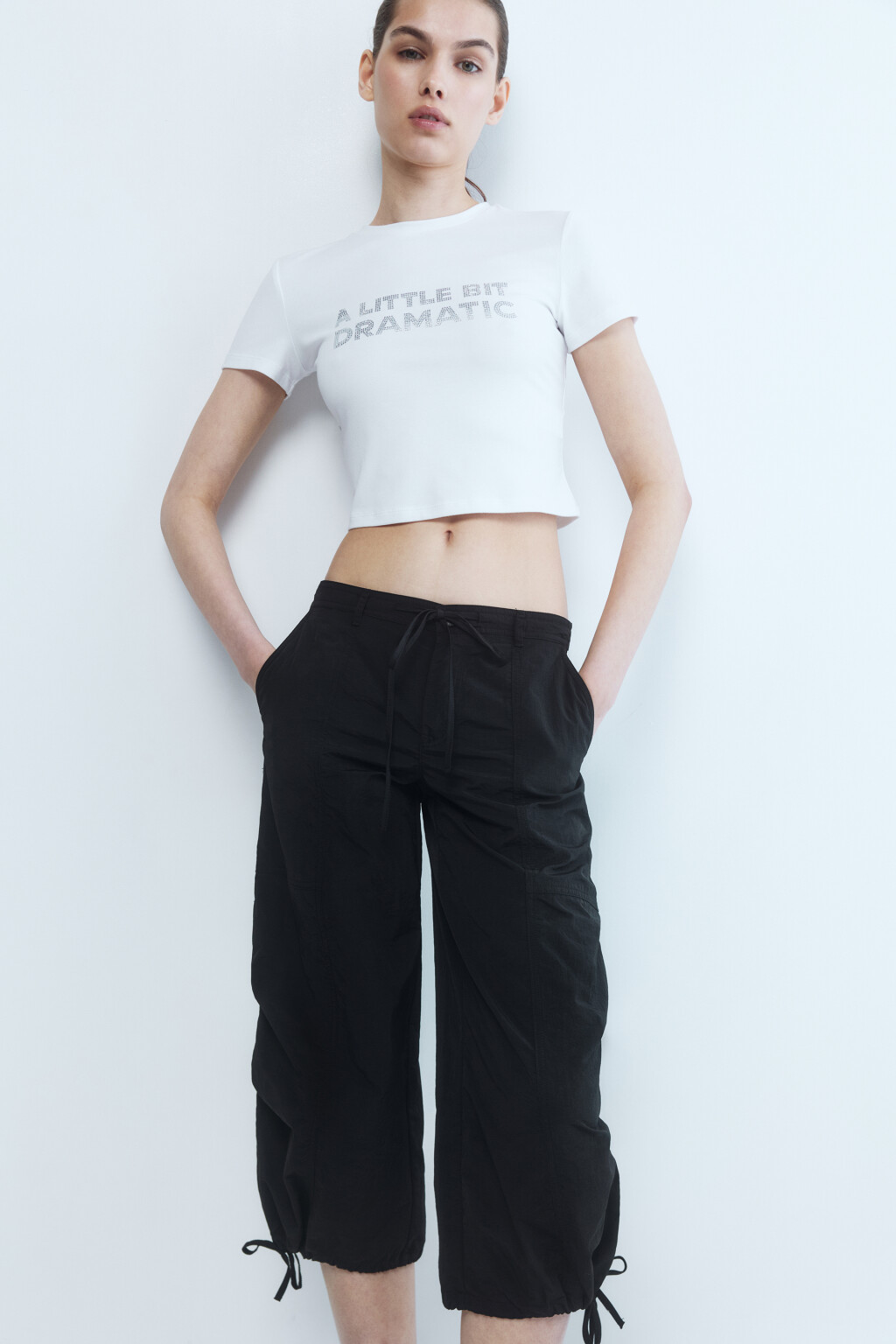 Брюки-капри широкие из нейлона - цвет черный - 2