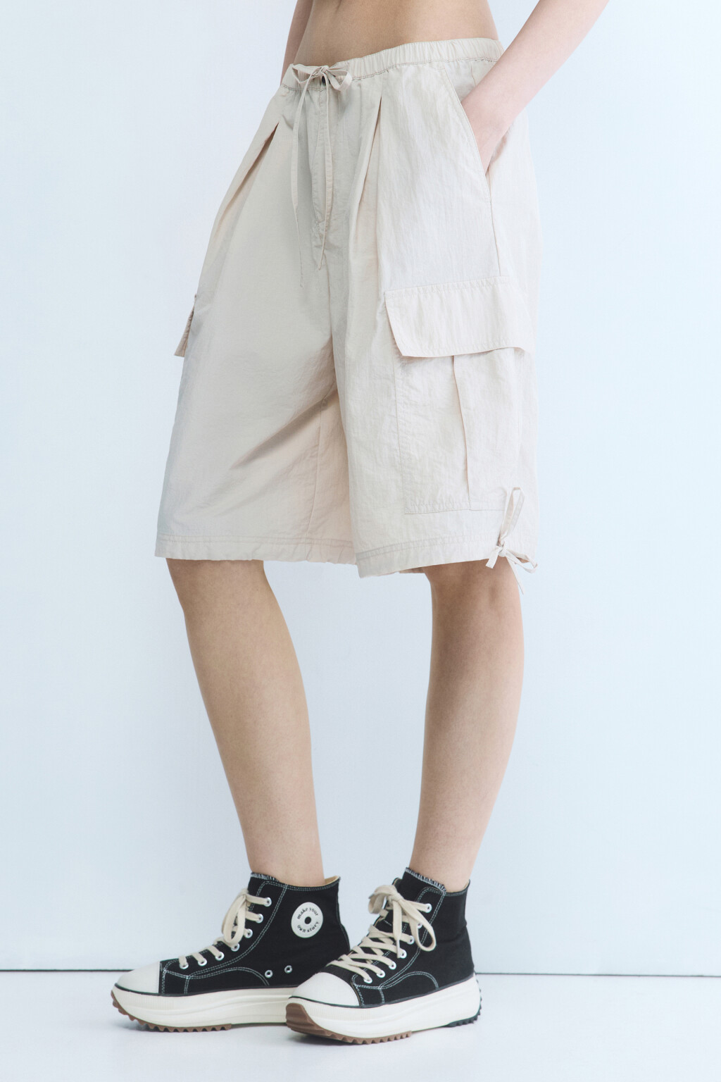 Шорты-бермуды широкие с карманами-карго - цвет бежевый - 3