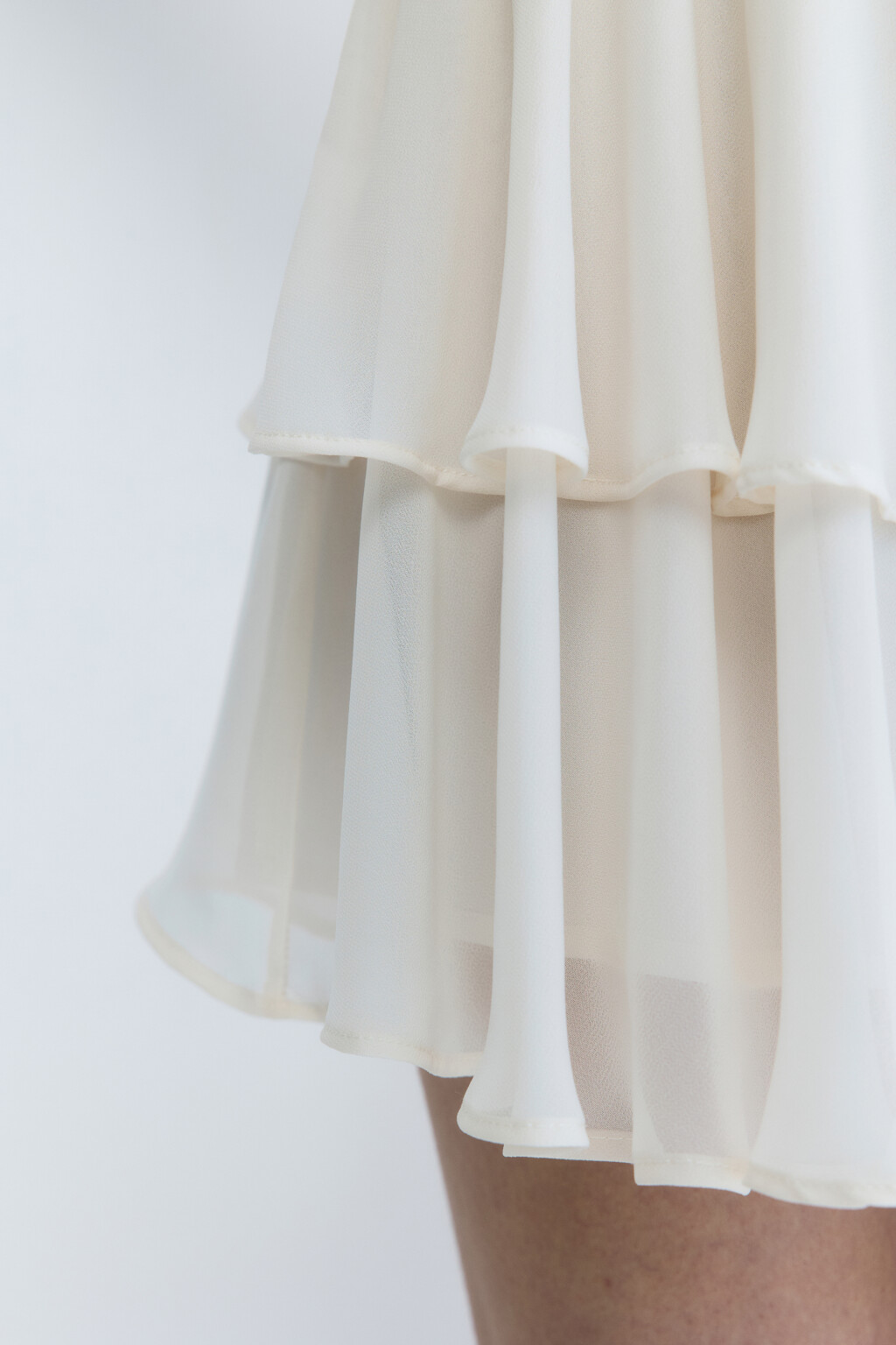 Юбка-трапеция мини шифоновая с воланом - цвет бежевый - 7