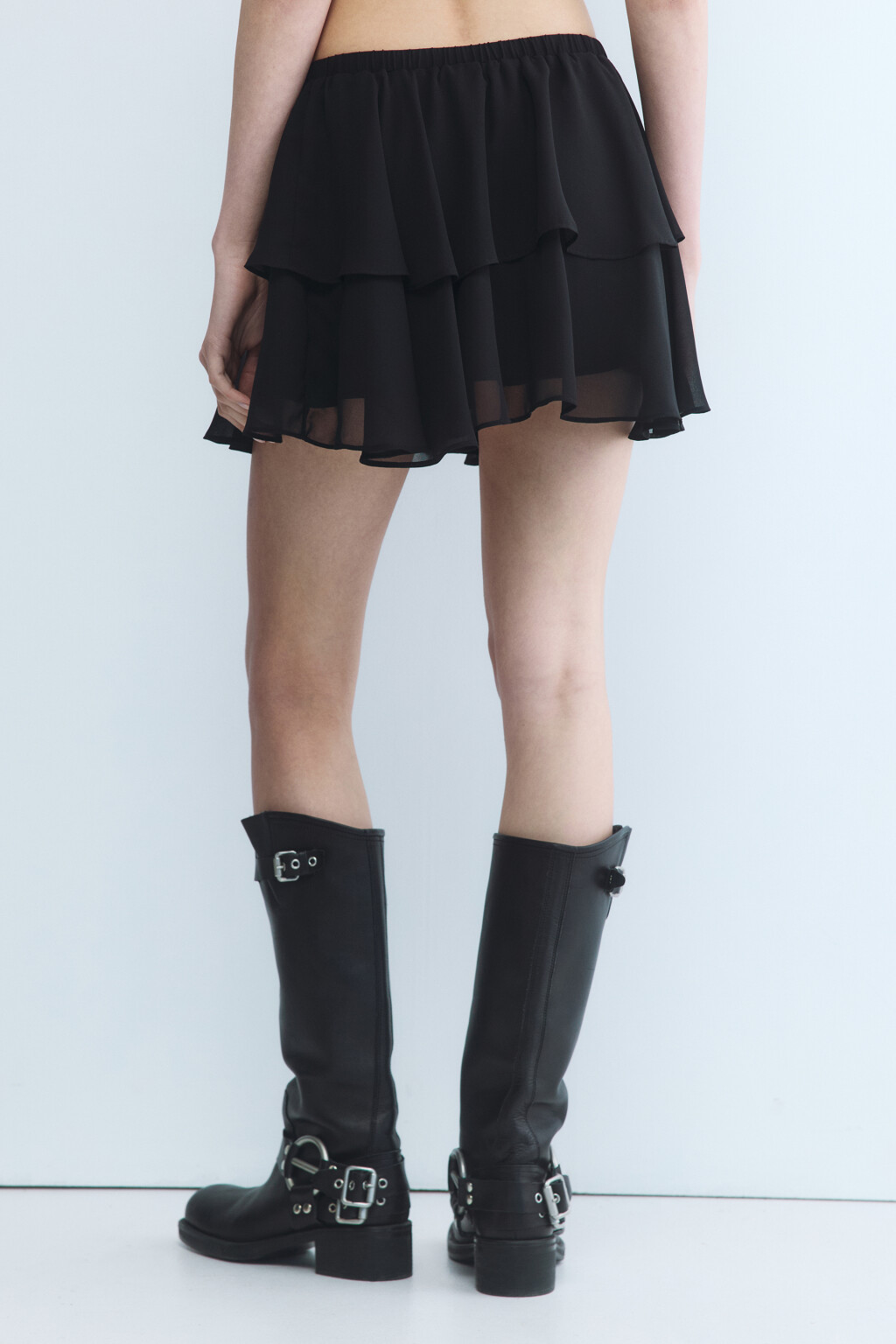 Юбка-трапеция мини шифоновая с воланом - цвет черный - 5