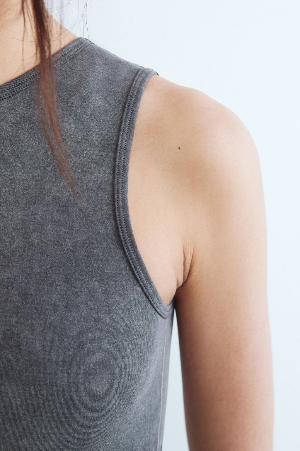 Платье-майка облегающее с драпировками - цвет серый - 7