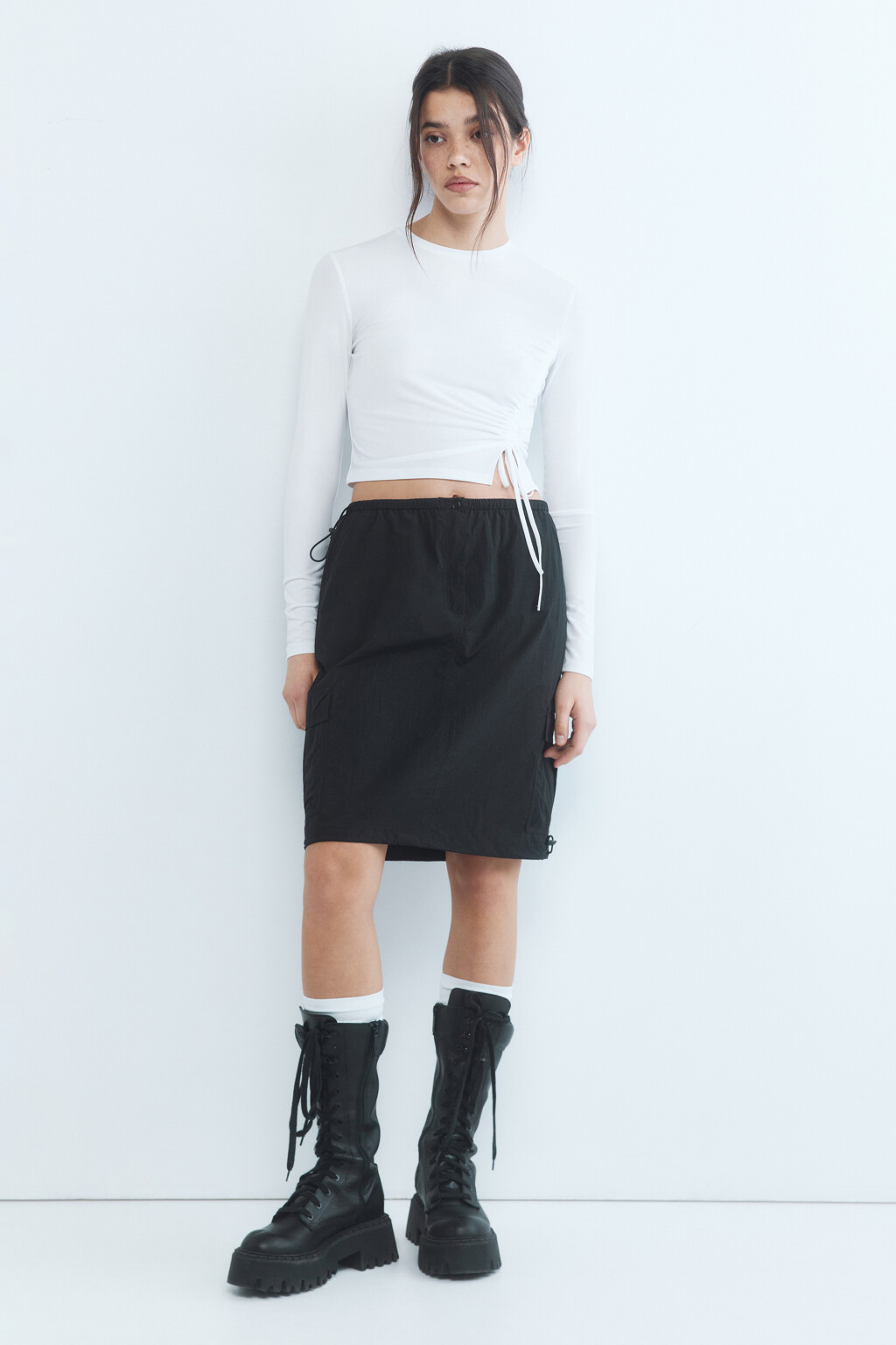 Лонгслив укороченный с кулиской - цвет белый - 5