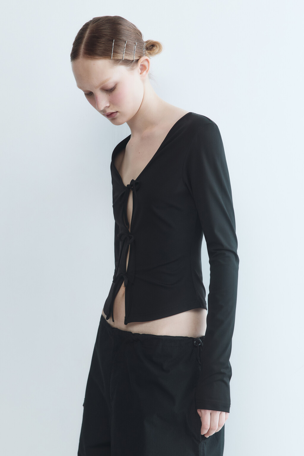 Блузка-топ со шнуровкой - цвет черный - 4