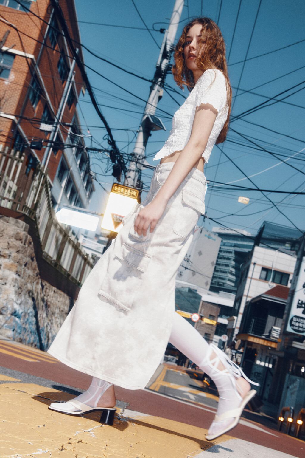 Блузка-топ облегающая из жатой ткани - цвет бежевый - 10