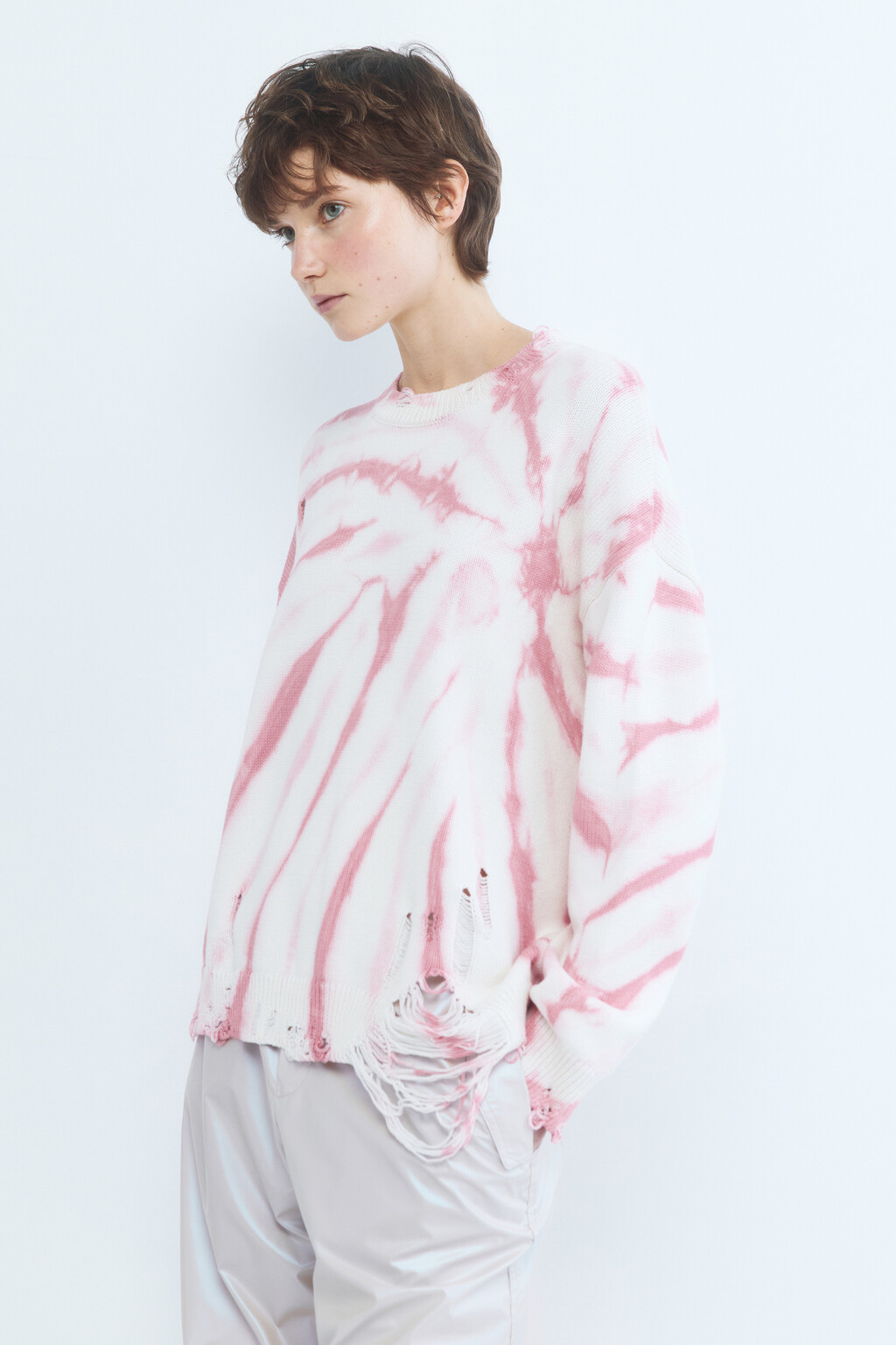 Джемпер вязаный рваный с принтом тай-дай - цвет розовый - 3