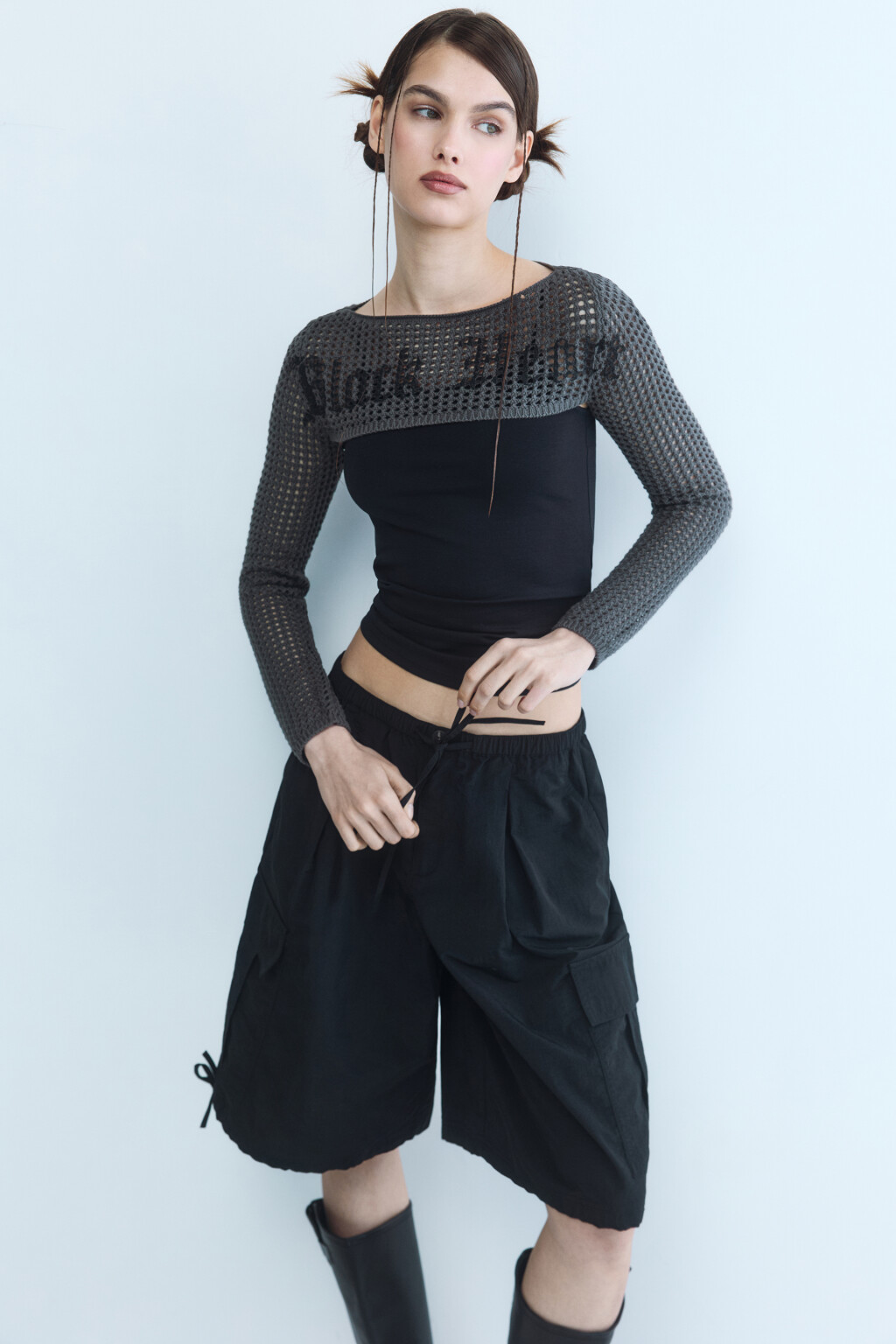 Болеро вязаное ажурное с длинными рукавами - цвет серый - 1