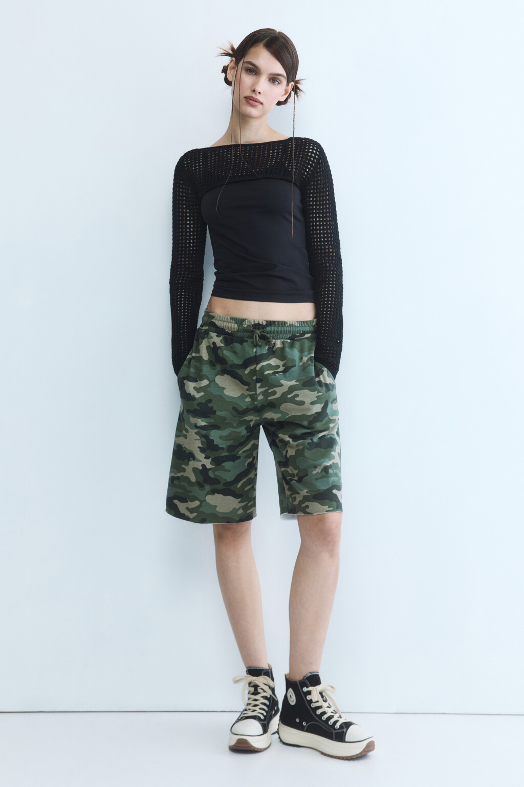 Болеро вязаное ажурное с длинными рукавами - цвет черный - 6