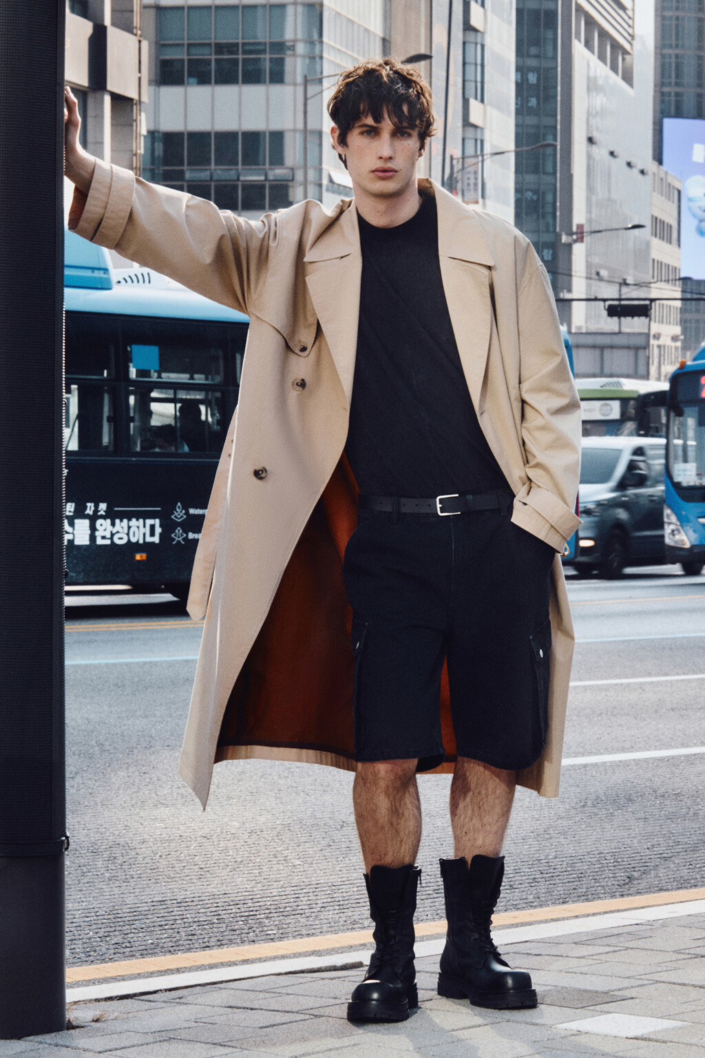 Плащ-тренчкот двубортный с поясом - цвет бежевый - 10