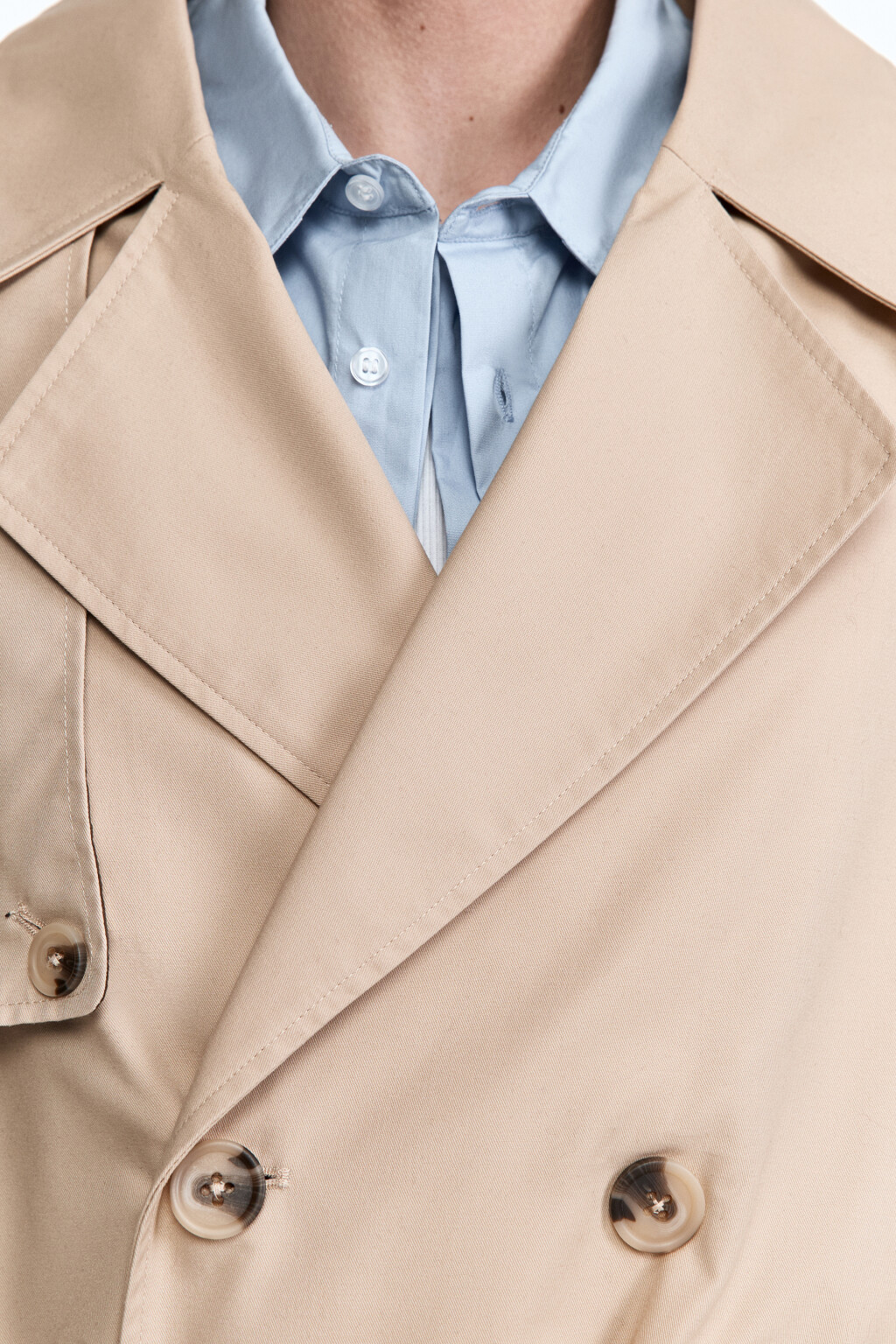 Плащ-тренчкот двубортный с поясом - цвет бежевый - 6