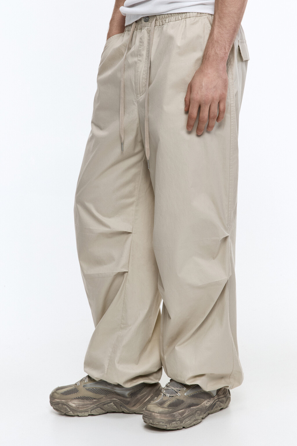 Брюки-парашюты хлопковые с утяжками - цвет бежевый - 3