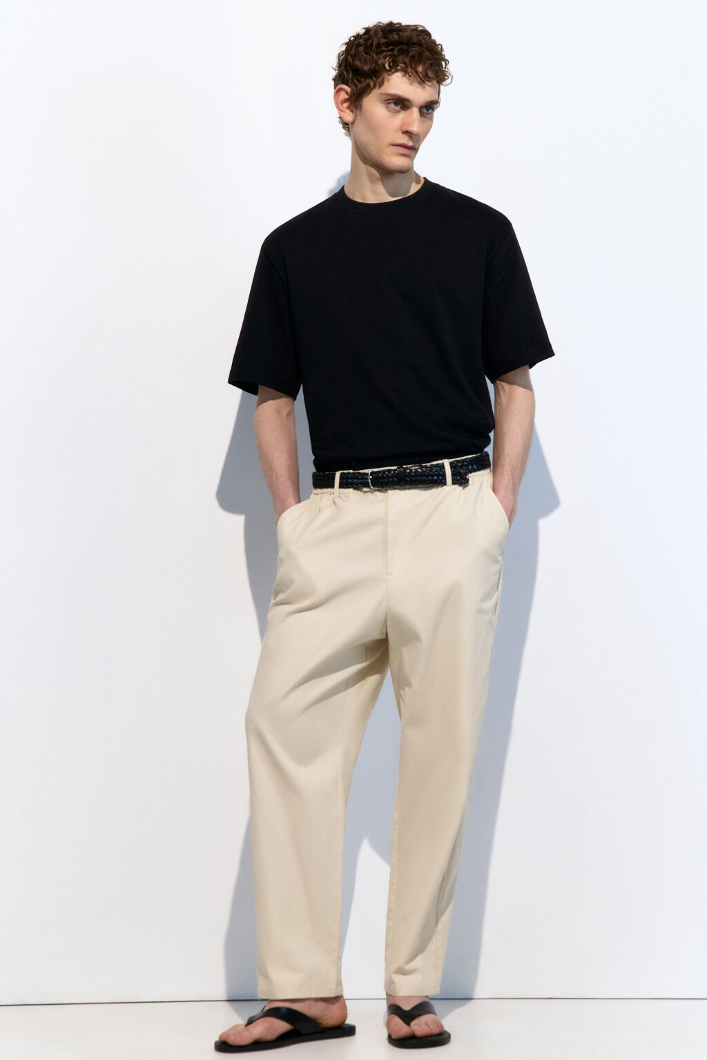 Брюки зауженные хлопковые однотонные - цвет бежевый - 1