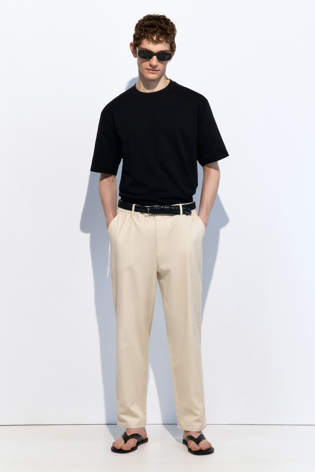 Брюки зауженные хлопковые однотонные - цвет бежевый - 6