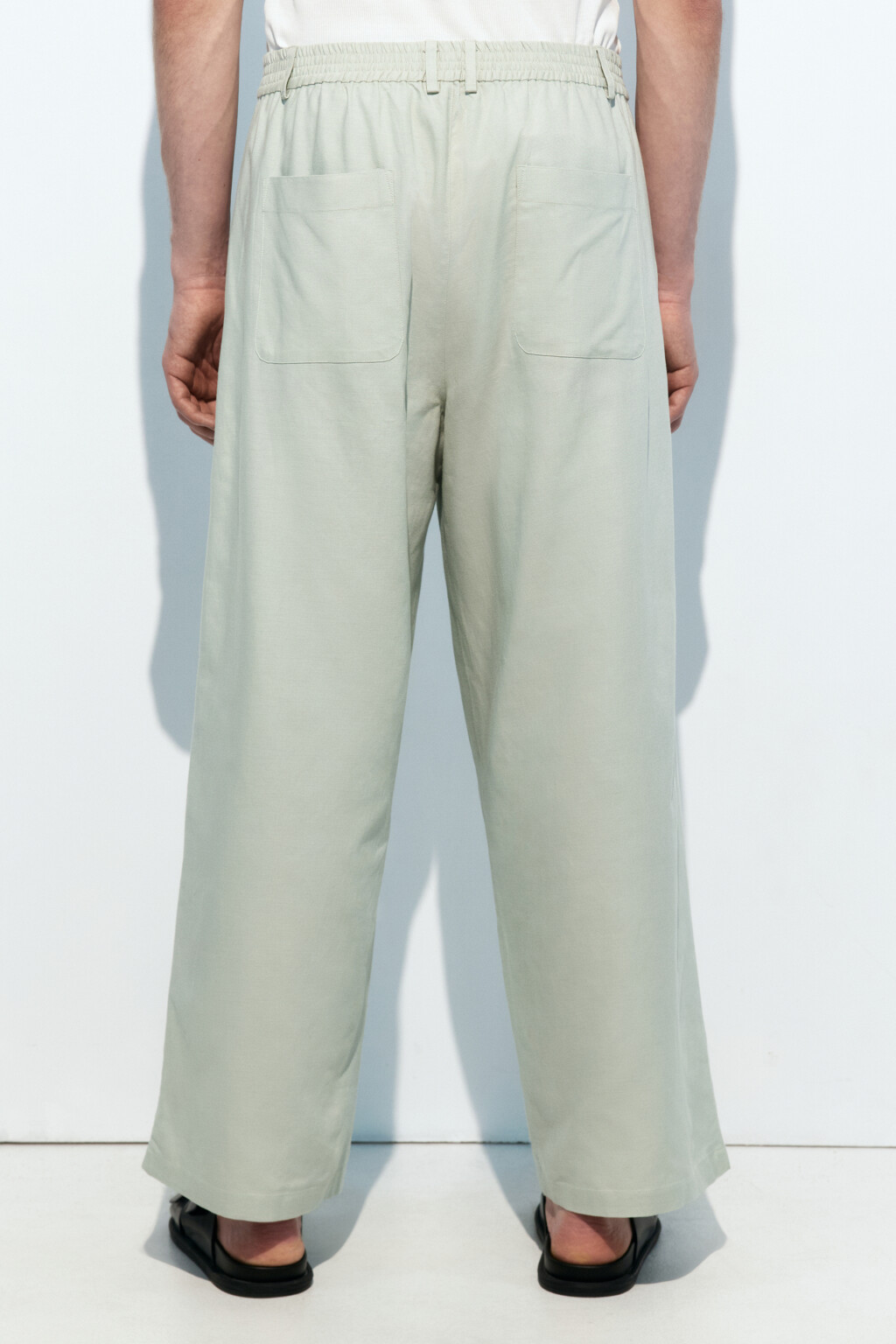 Брюки костюмные из льняной ткани - цвет зеленый - 4