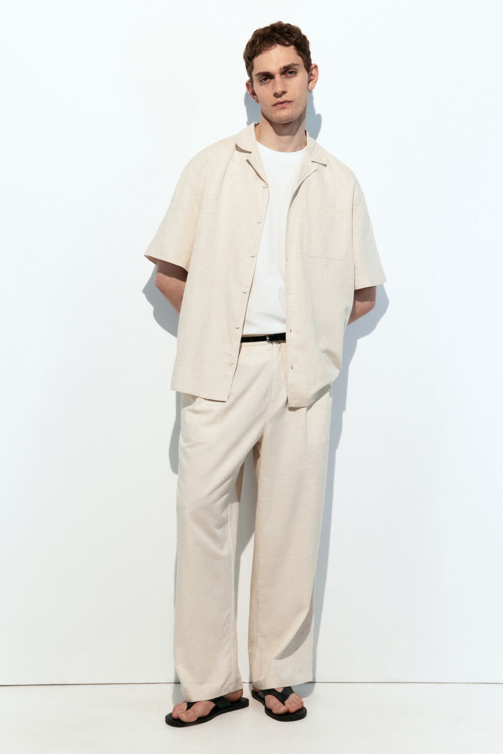 Брюки костюмные из льняной ткани - цвет бежевый - 1