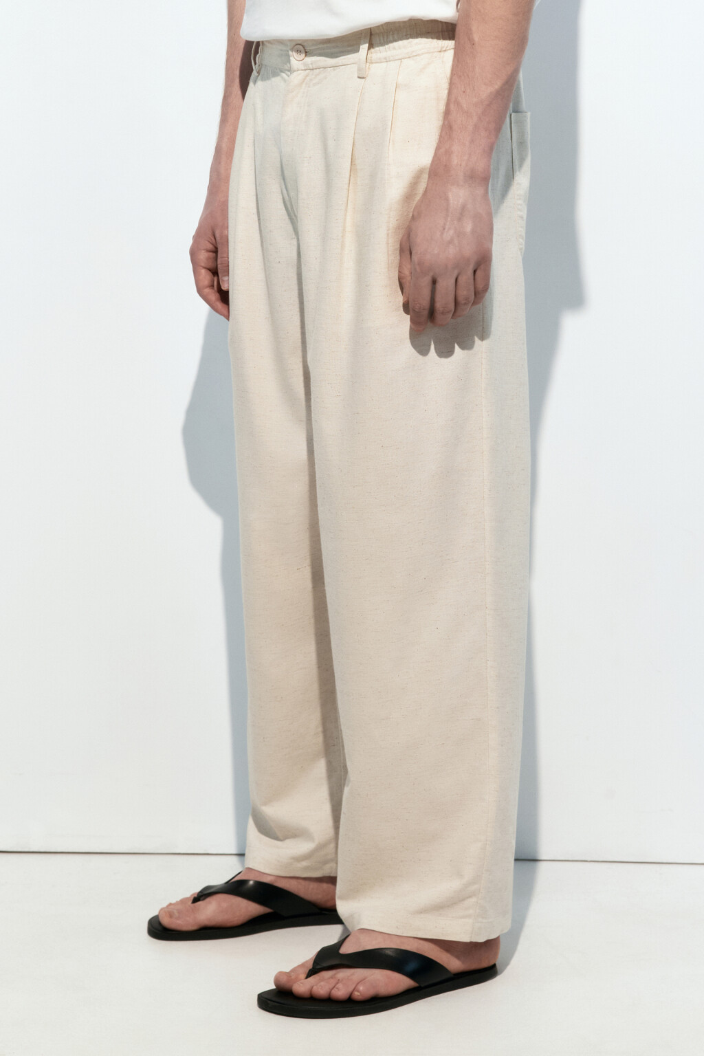 Брюки костюмные из льняной ткани - цвет бежевый - 3
