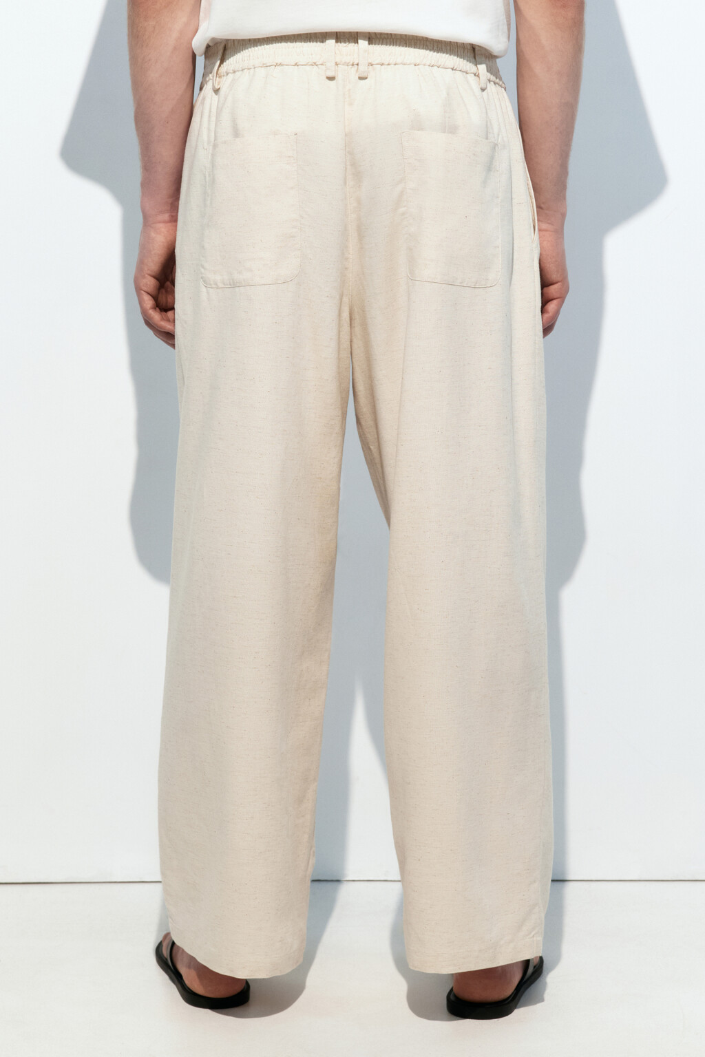 Брюки костюмные из льняной ткани - цвет бежевый - 4