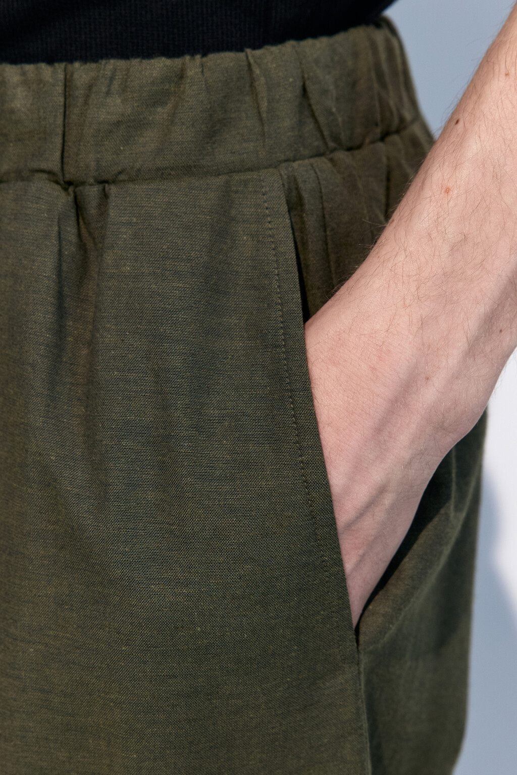Брюки льняные с поясом на завязках - цвет зеленый - 7