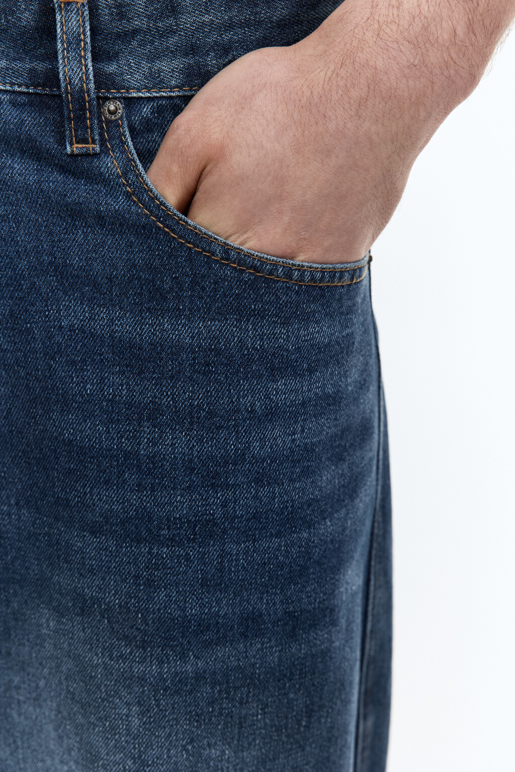 Джинсы-баллон с открытыми срезами - цвет синий - 6