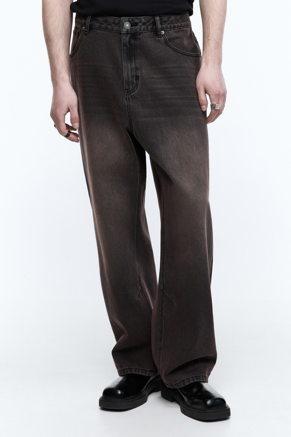 Джинсы широкие со стиркой dirty wash и пятнами - цвет коричневый - 2