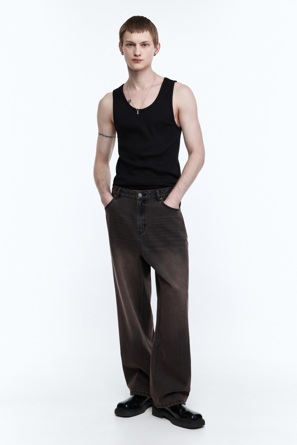 Джинсы широкие со стиркой dirty wash и пятнами - цвет коричневый - 5