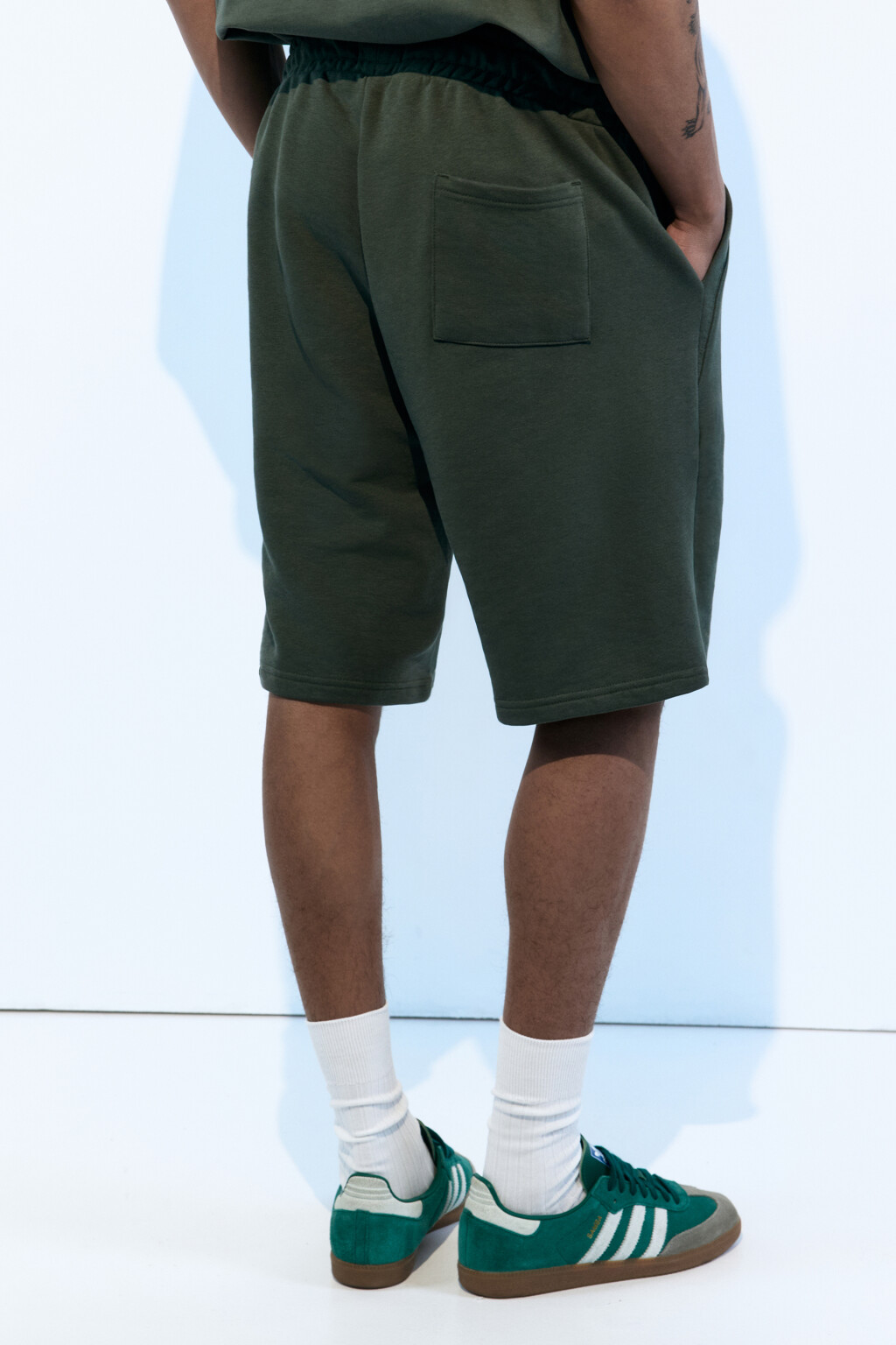 Шорты из футера с поясом на завязках - цвет зеленый - 5