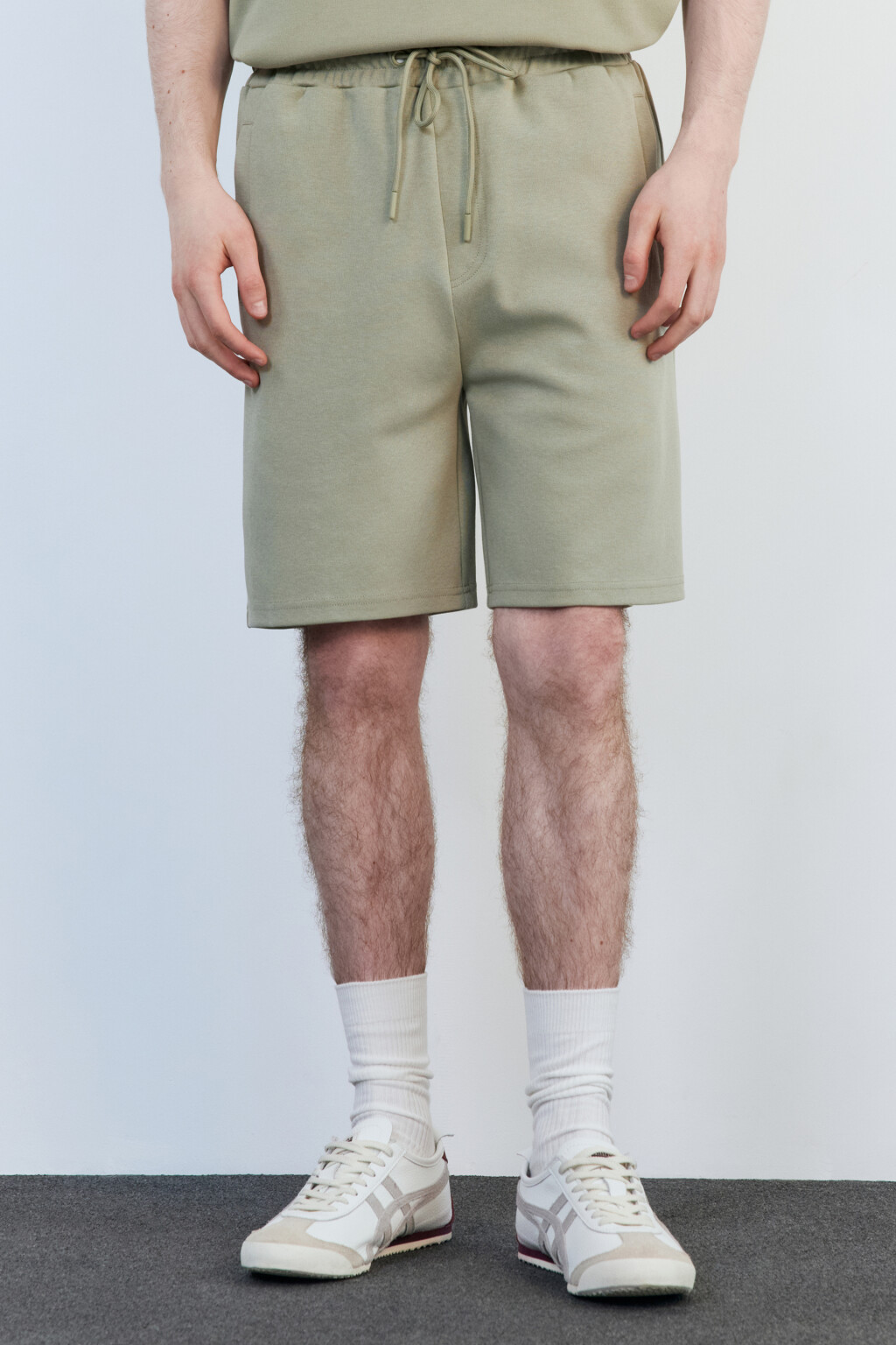 Шорты из футера с поясом на завязках - цвет зеленый - 2