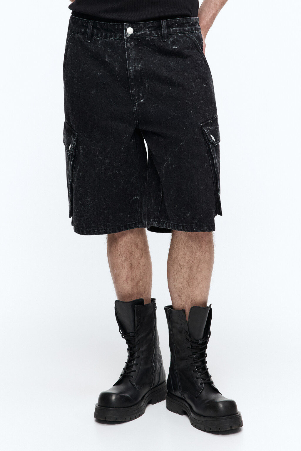 Шорты-бермуды джинсовые с вареным эффектом - цвет серый - 3