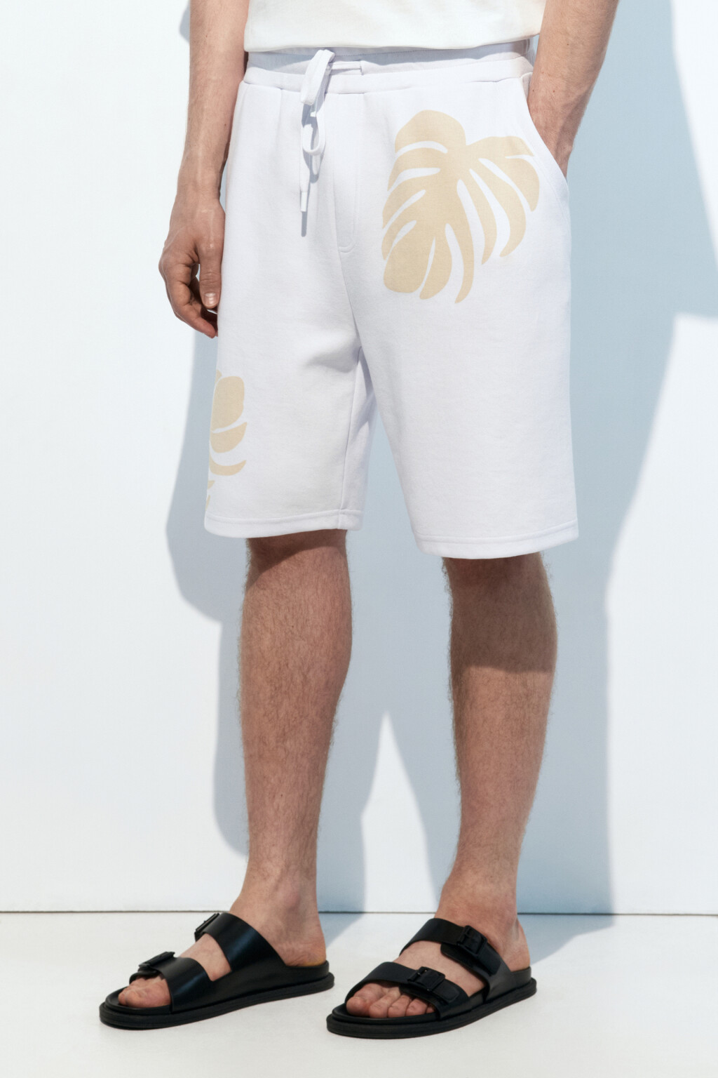 Шорты трикотажные с принтом - цвет белый - 3
