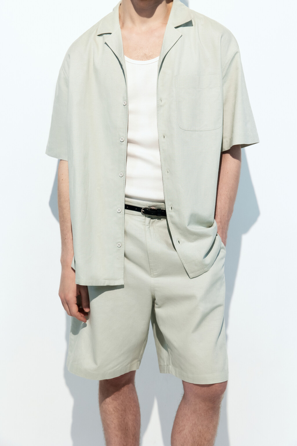 Шорты костюмные из льняной ткани - цвет зеленый - 6