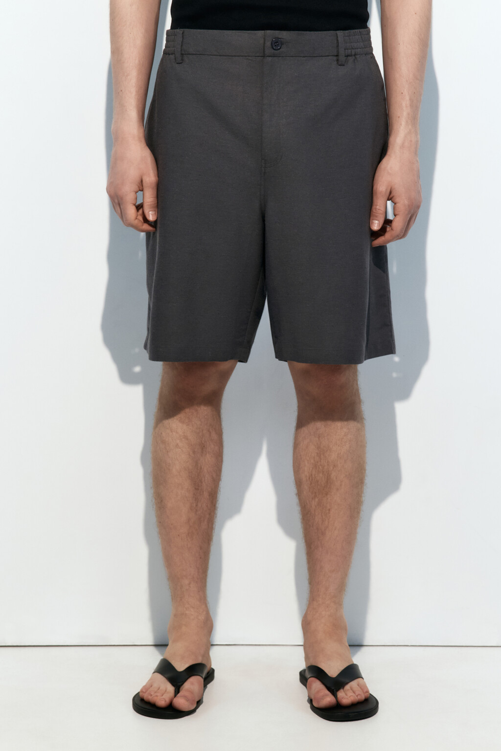 Шорты костюмные из льняной ткани - цвет серый - 2