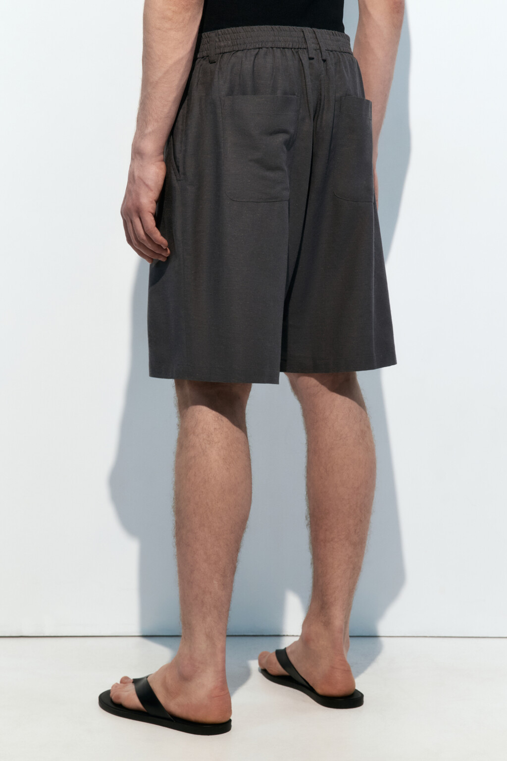 Шорты костюмные из льняной ткани - цвет серый - 3